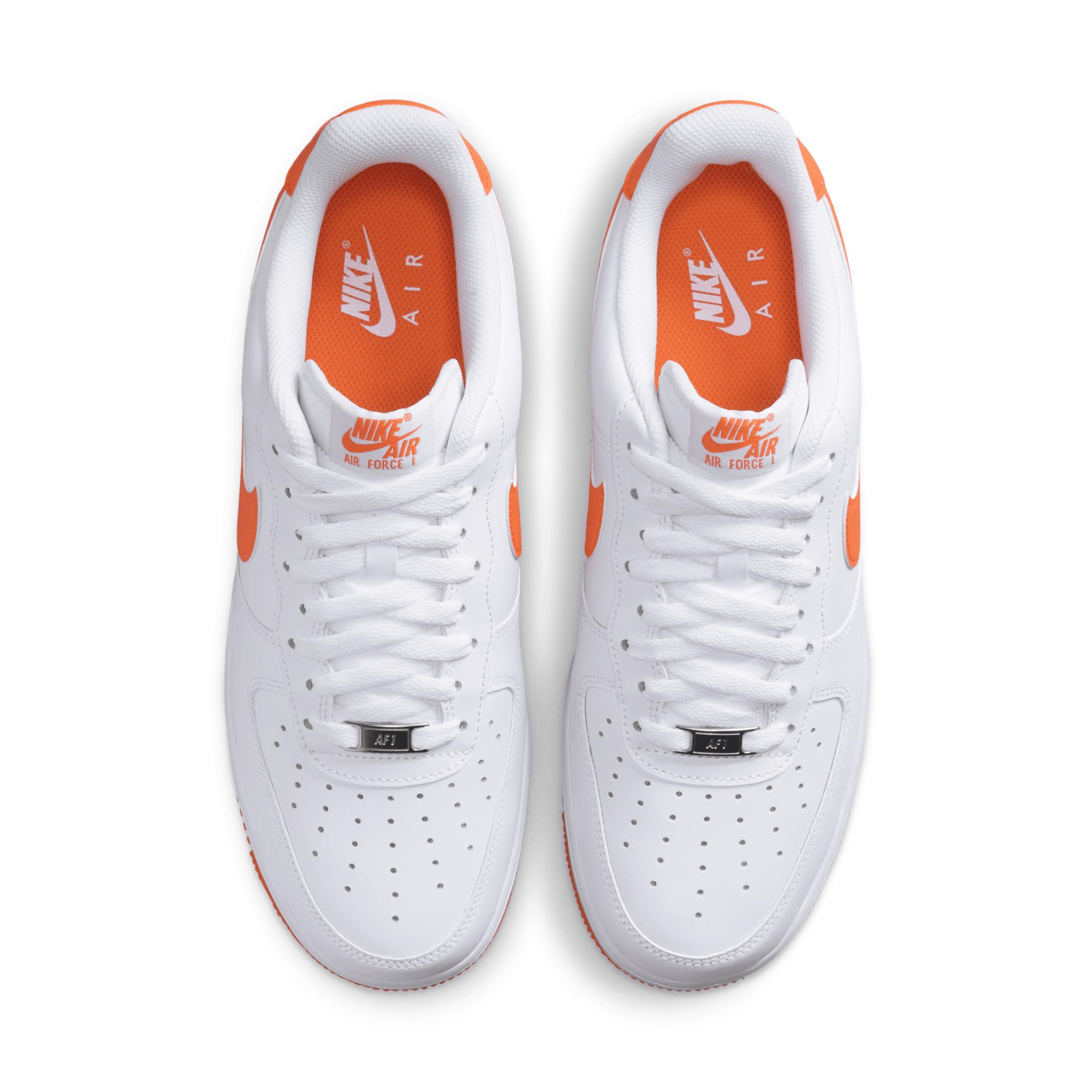 Nike Men's Air Force 1 '07 LV Shoes Product Image