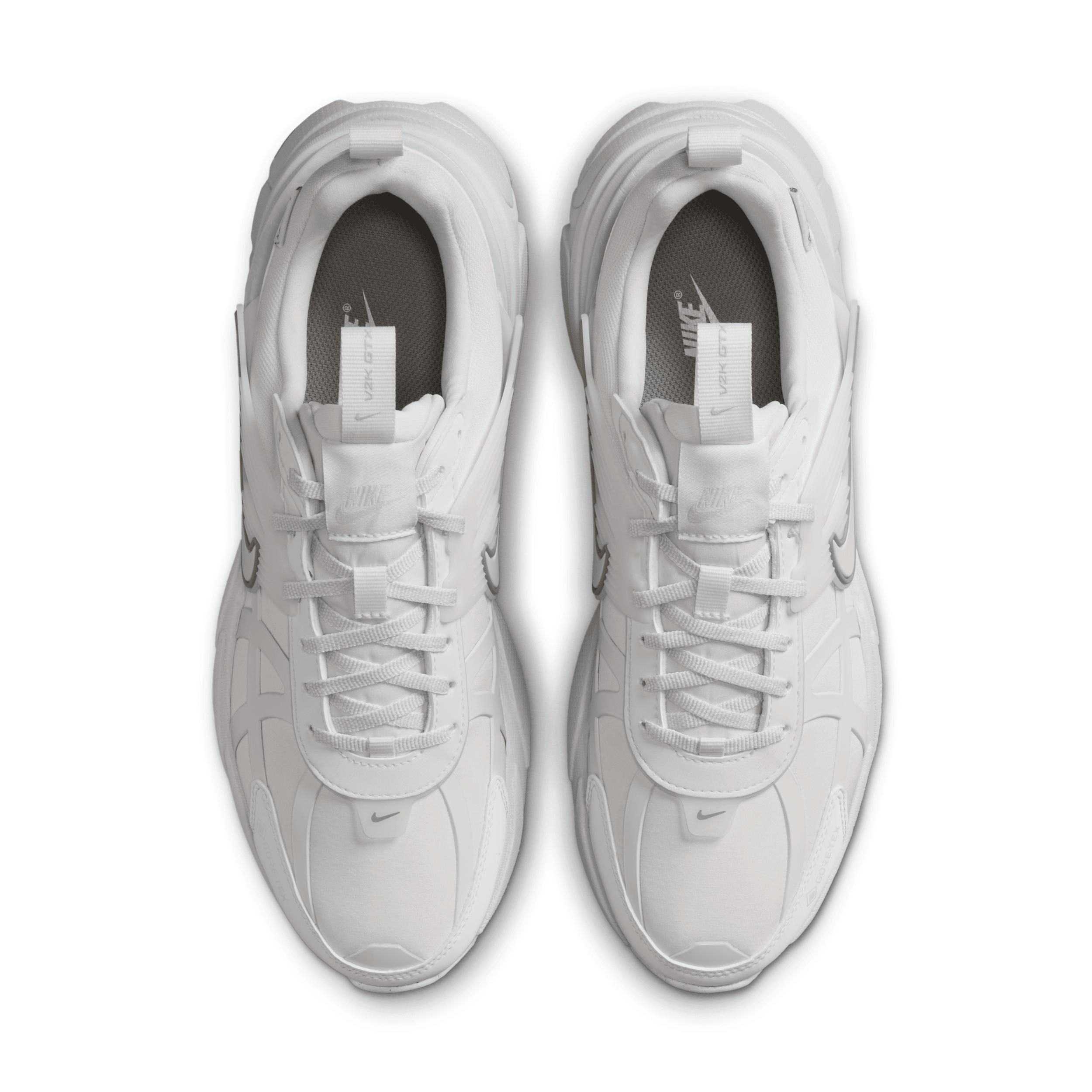 Nike Women's V2K Run GORE-TEX Waterproof Shoes Product Image