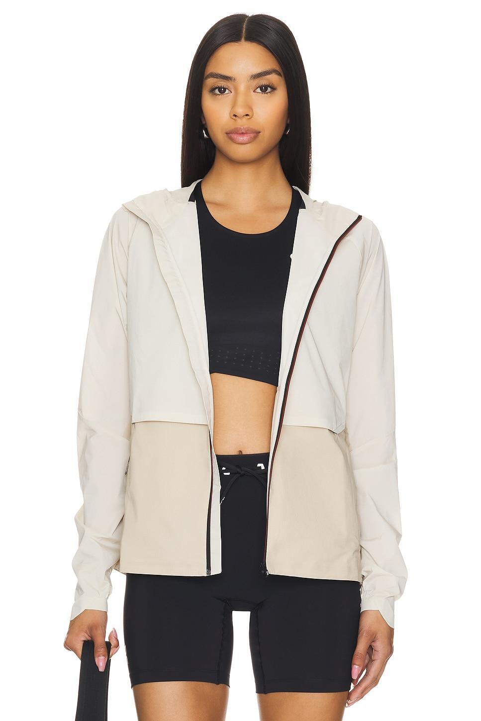 X Walkgood La Core Jacket On Product Image