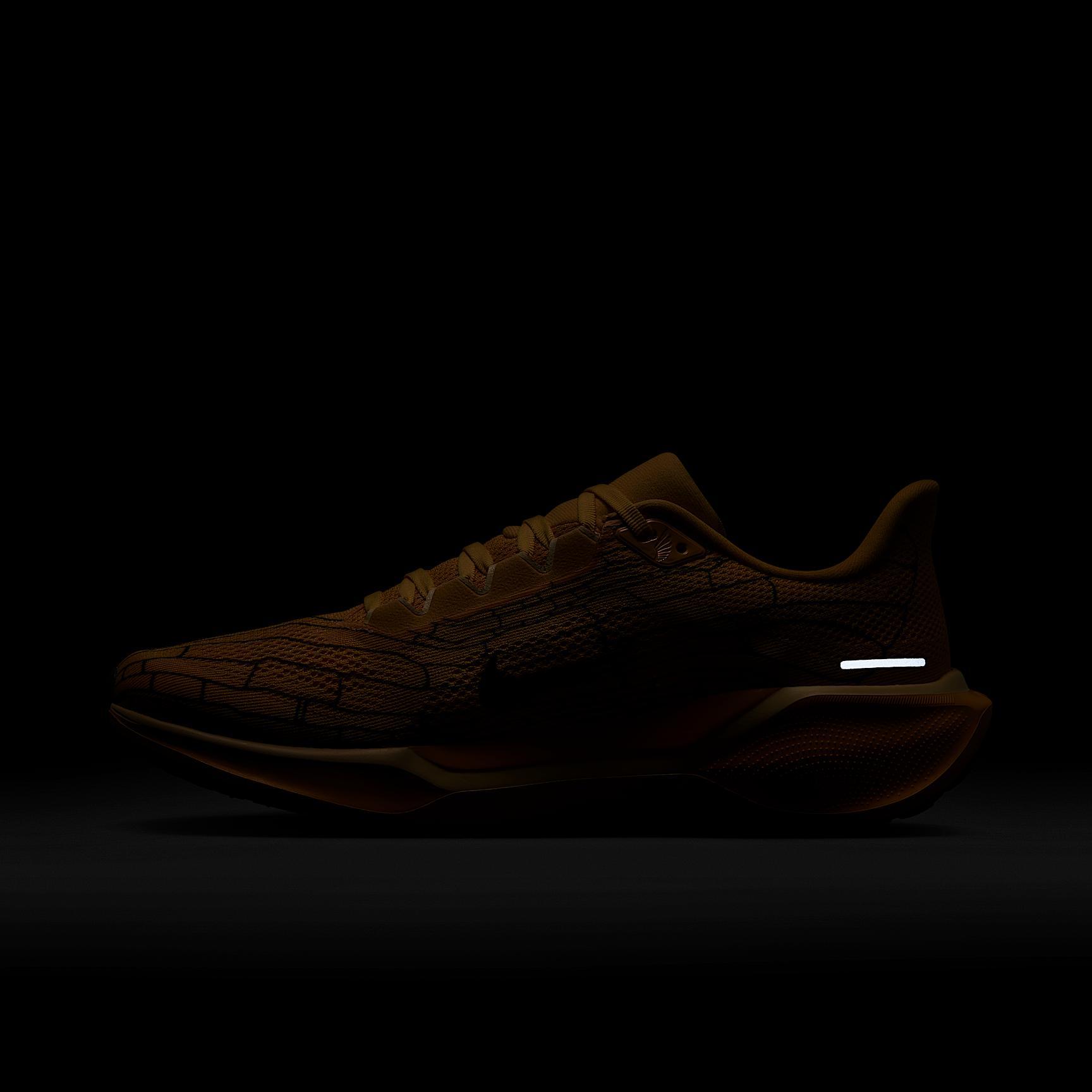 Nike Pegasus 41 LV8 Men's Road Running Shoes Product Image