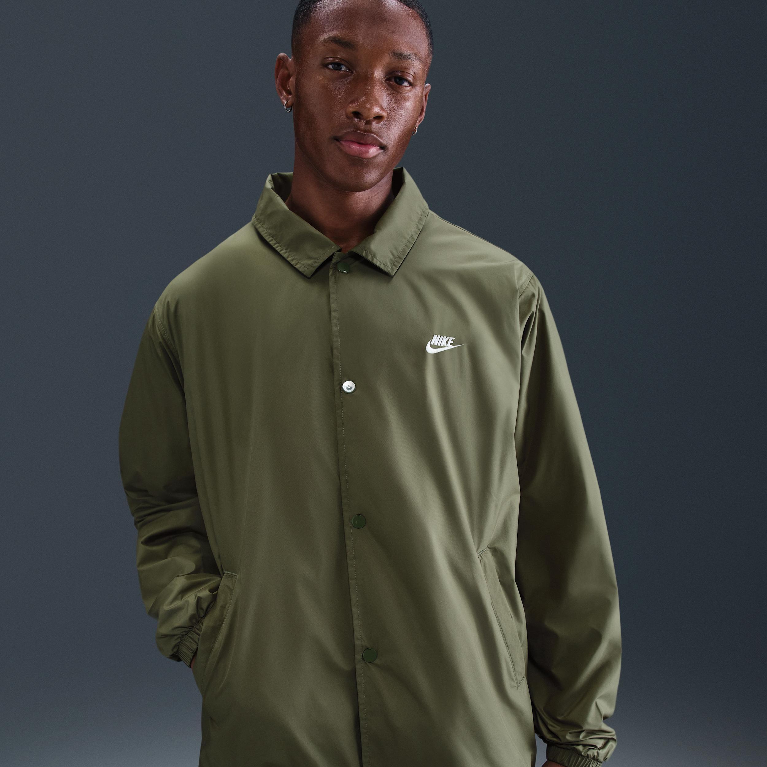 Nike Men's Club Coaches' Jacket Product Image