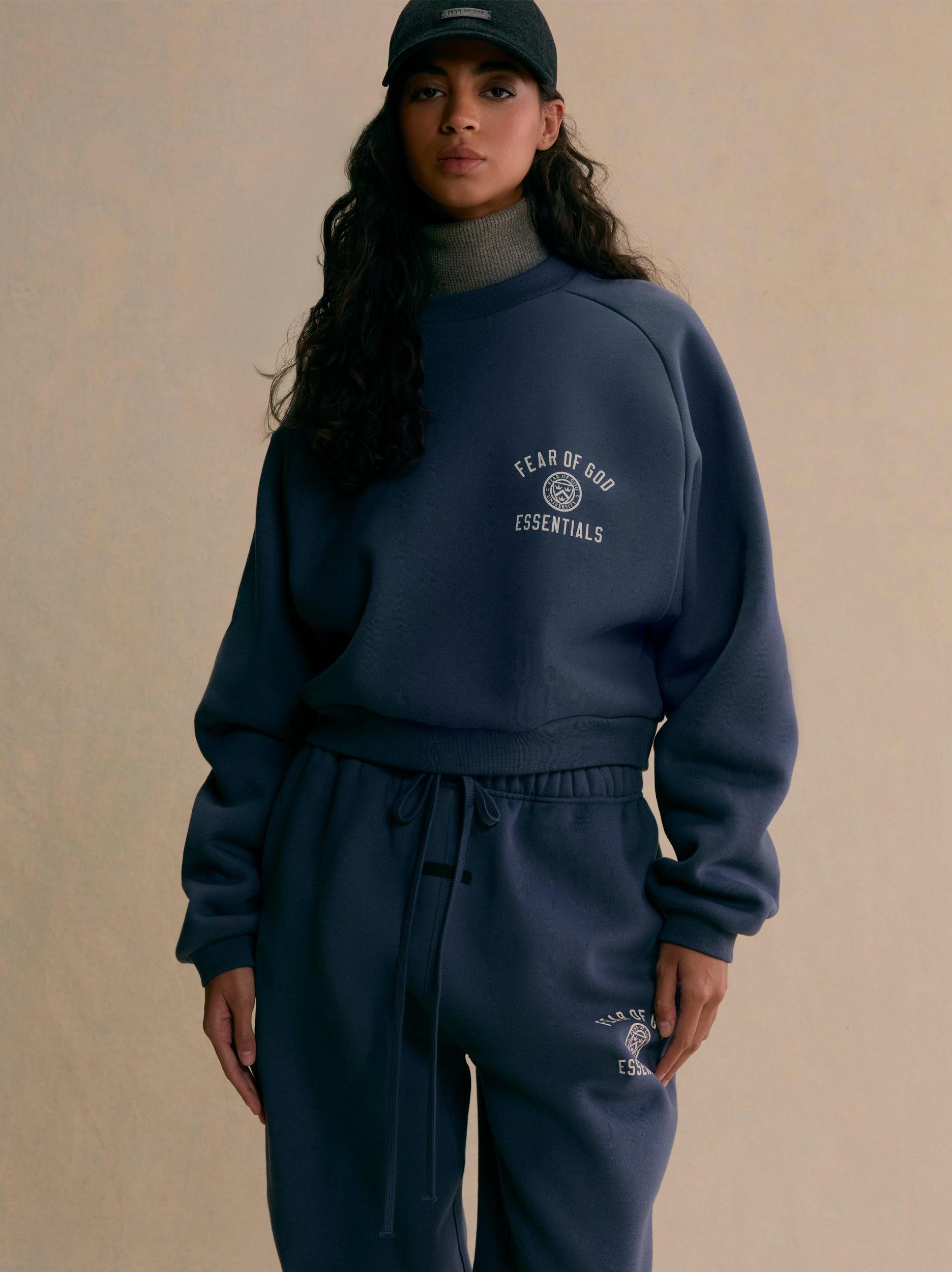 Women's Fleece Cropped Crewneck Female Product Image