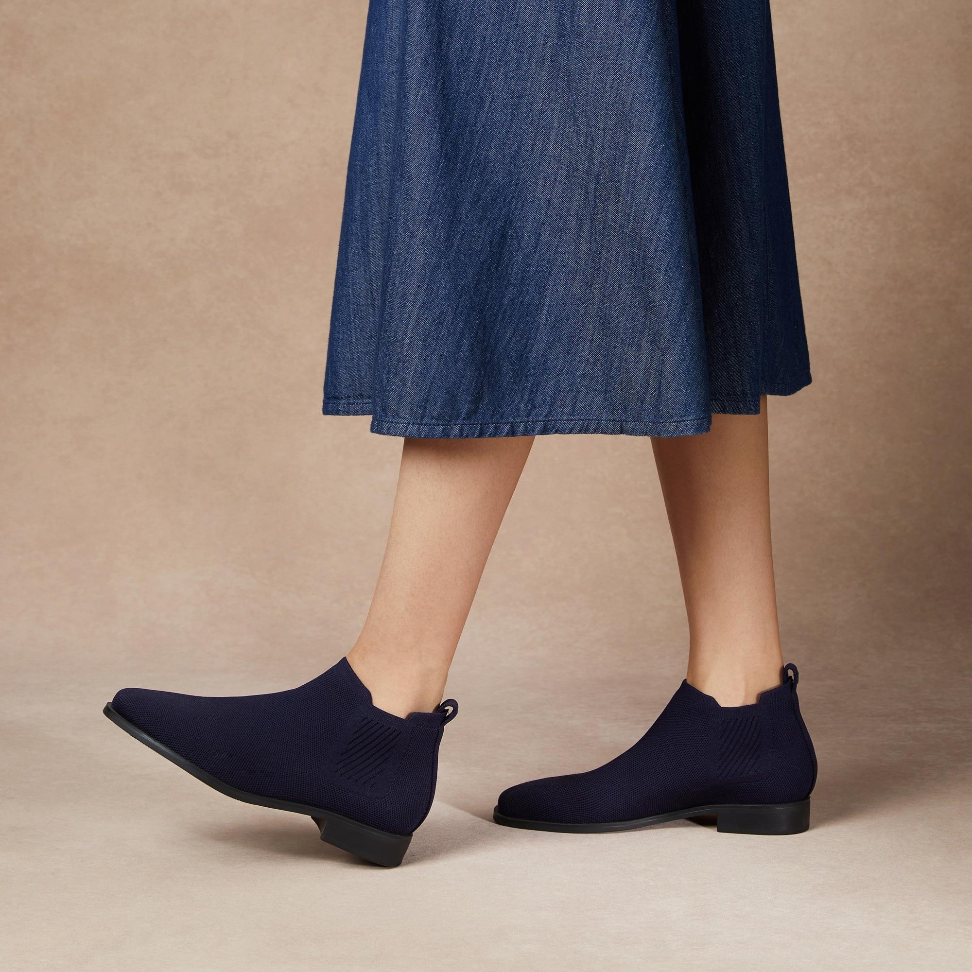 Square-Toe Water-Repellent Ankle Boots (Ryan Pro) Product Image