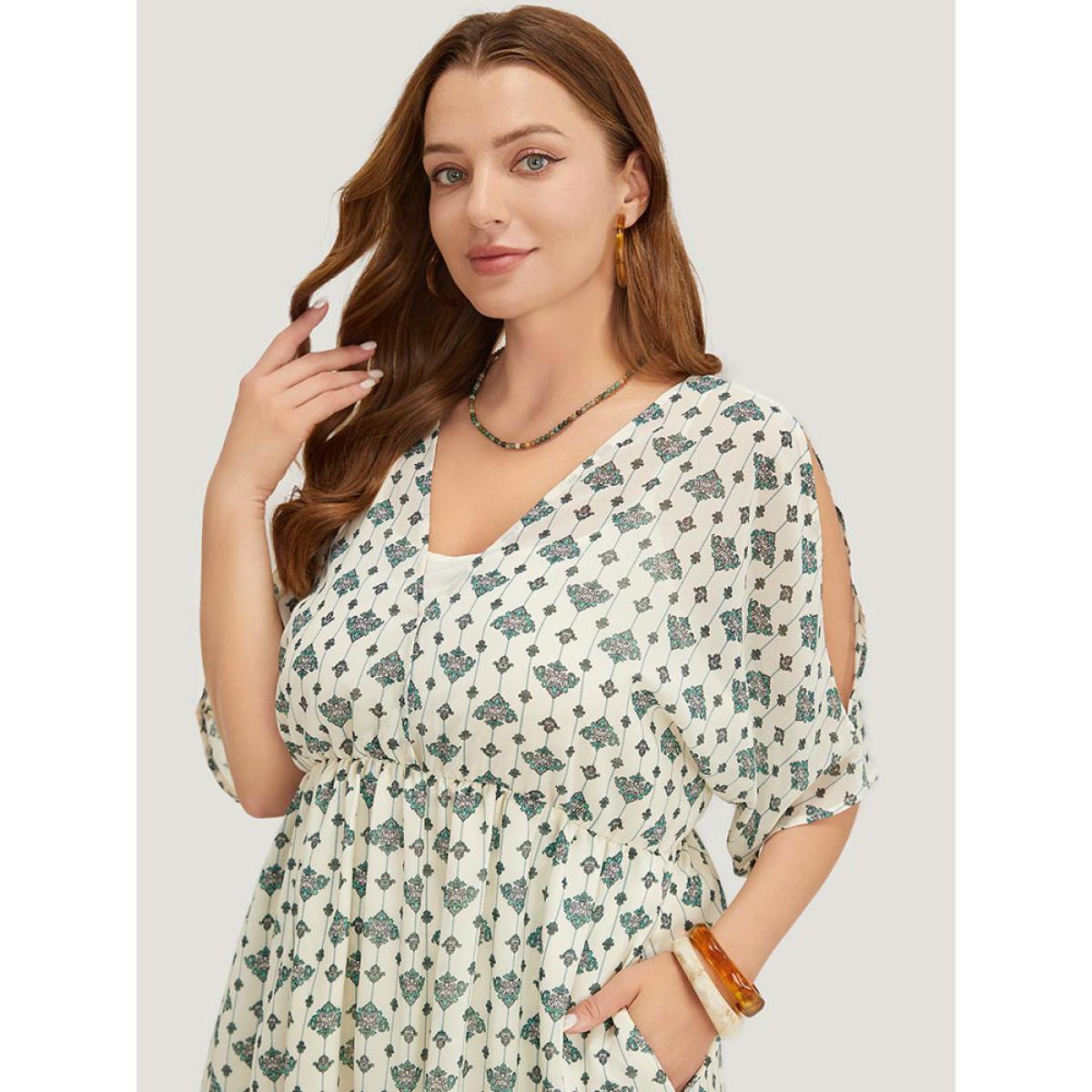 Plus Size Bandana Dolman Sleeve Pocket Cold Shoulder Split Dress Ivory Women Vacation Stand-up collar Half Sleeve Curvy Midi Dress BloomChic 14-16/1X Product Image