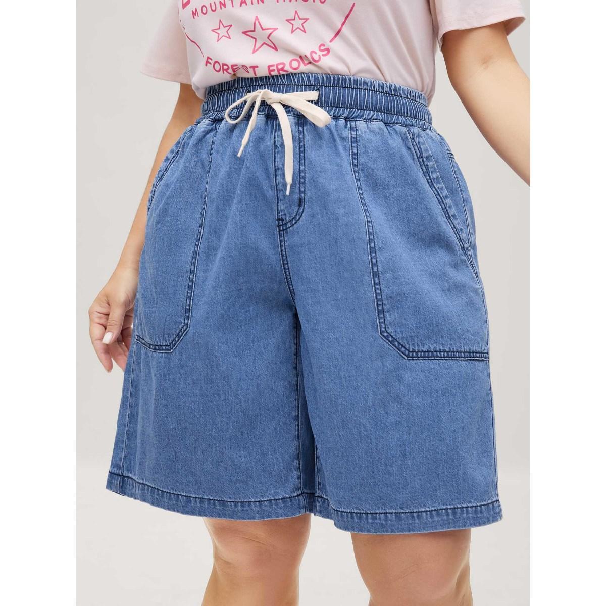 Plus Size Cotton Stretchy Waist Drawstrings Denim Shorts Women Midblue No stretch Everyday-Casual Slanted pocket Denim Shorts BloomChic 28/5X Product Image