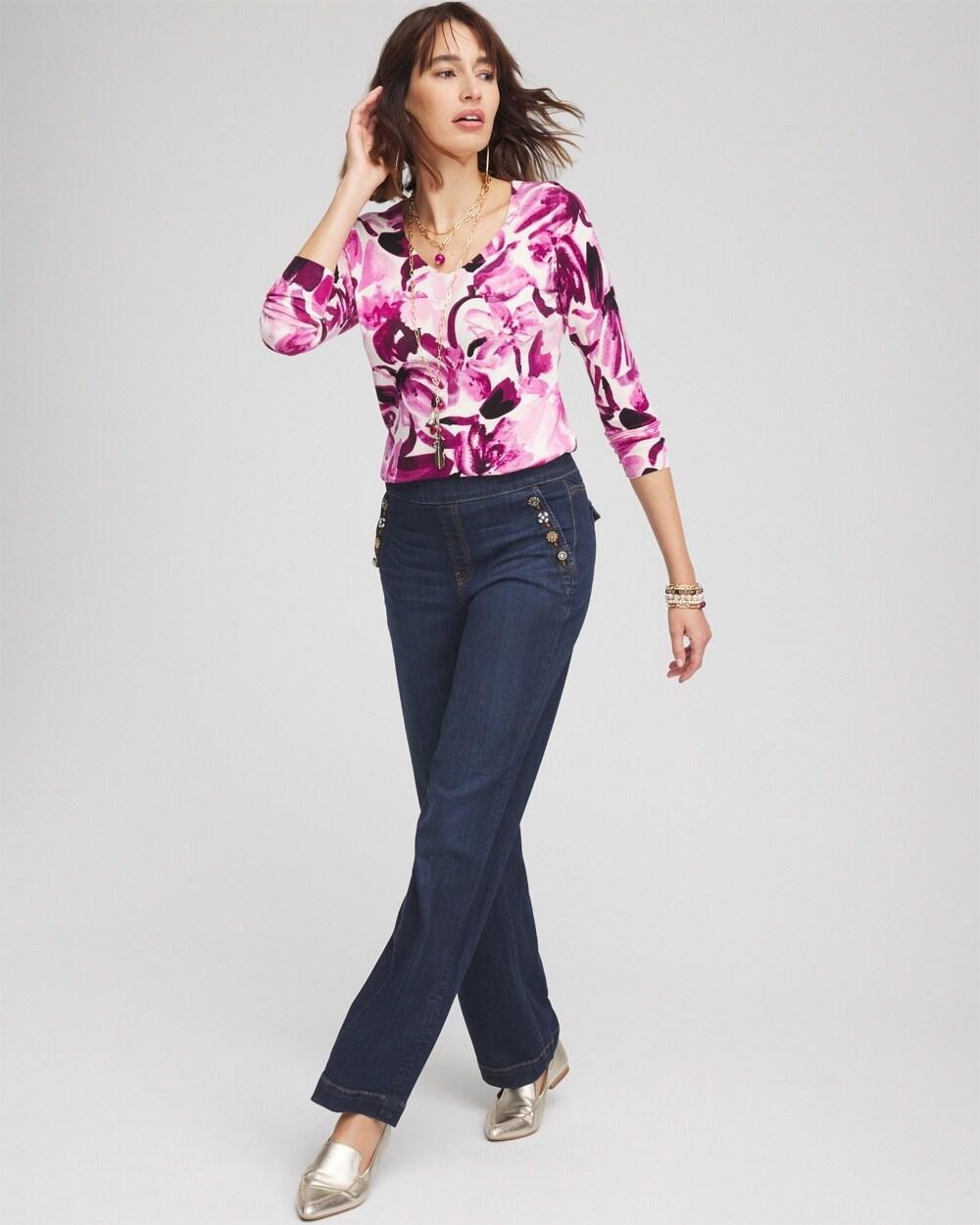 Blooms V-Neck Pullover Sweater Product Image