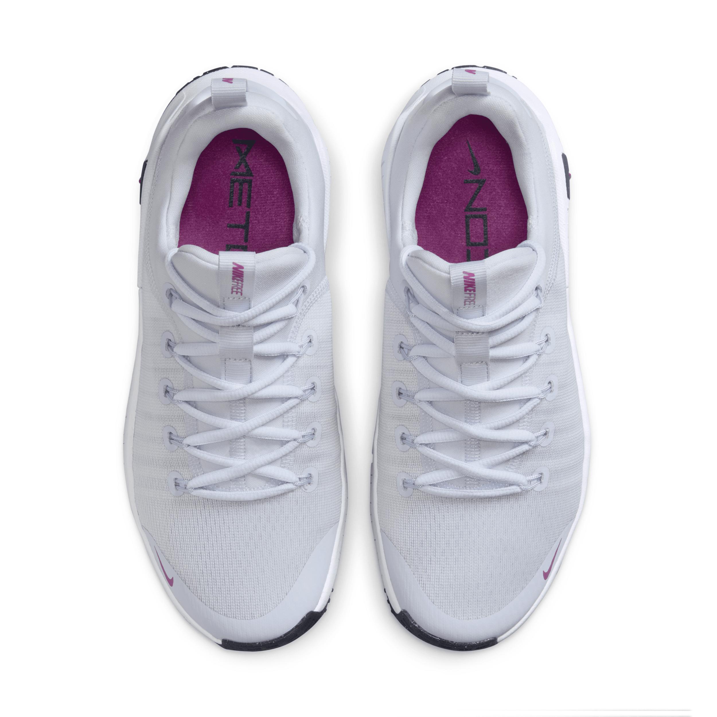 Nike Womens Free Metcon 6 Sneakers Product Image