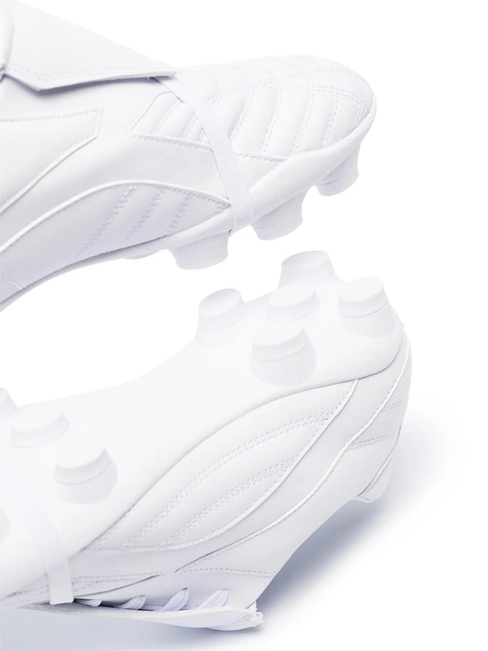 Soccer sneakers Product Image