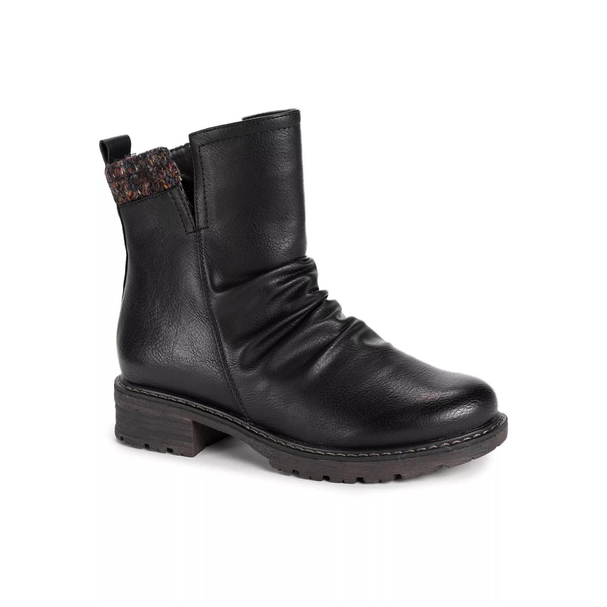 MUK LUKS Logger Banff Womens Ankle Boots Product Image