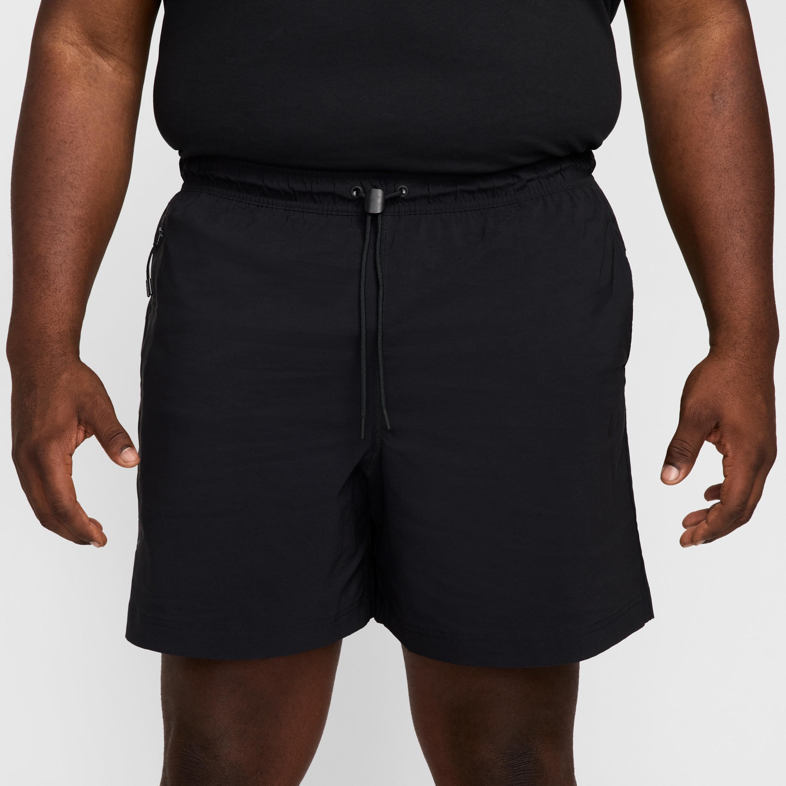 Nike Men's Tech Woven Shorts Product Image