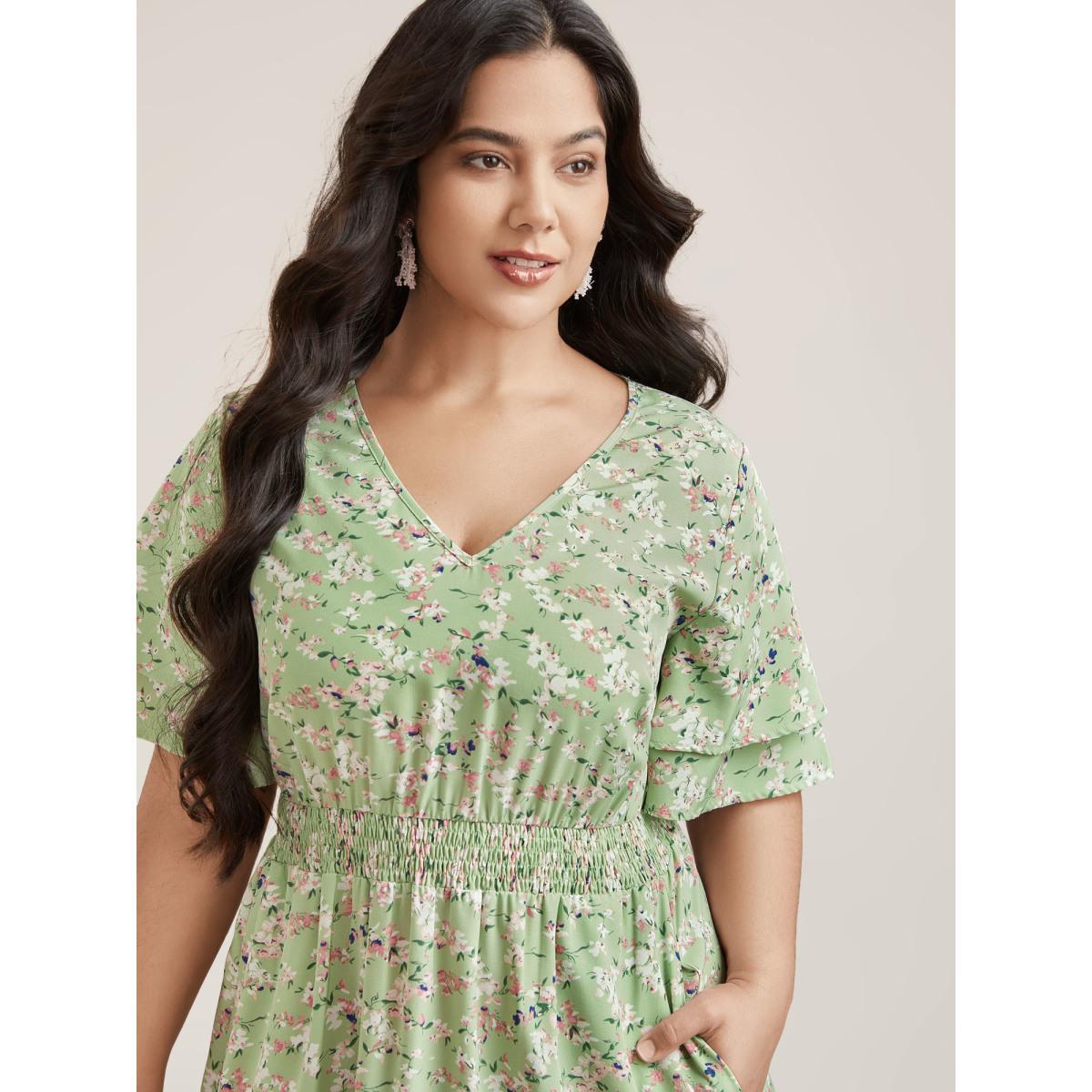 Plus Size Floral Print Shirred Waist Layered Sleeve Dress LightGreen Women Elegant Tiered V-neck Short sleeve Curvy BloomChic 30/6X Product Image