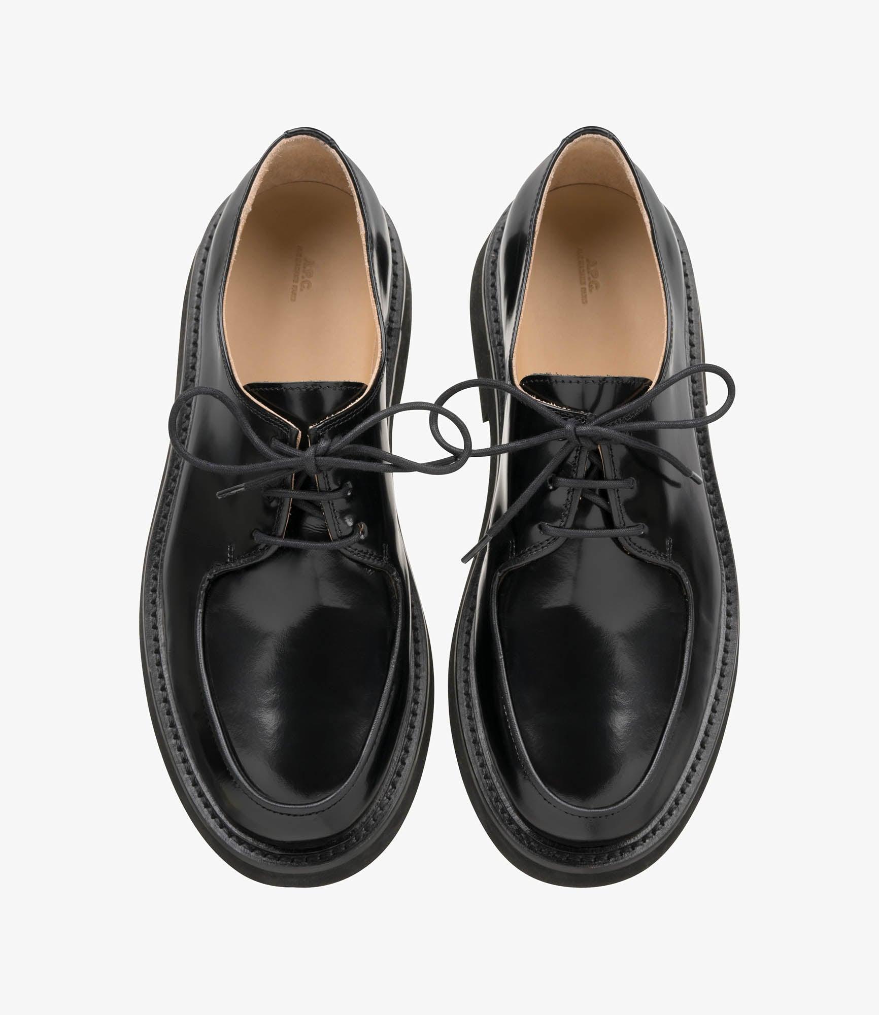 Gael shoes Product Image