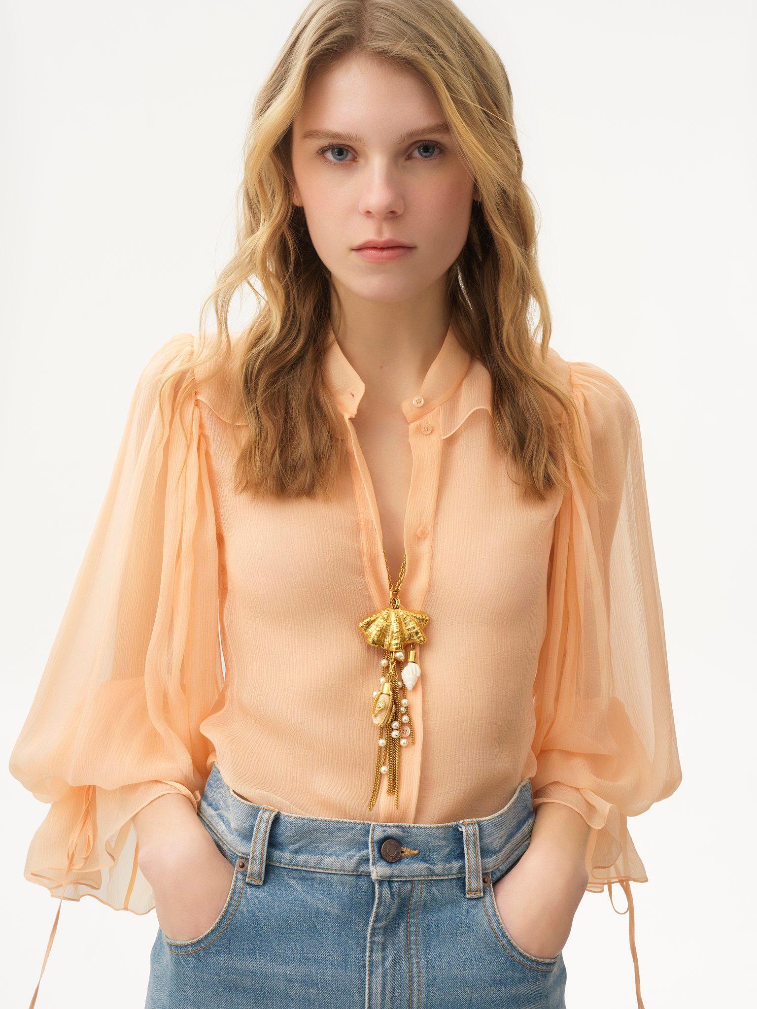 The Chloé Shells pendant necklace Product Image