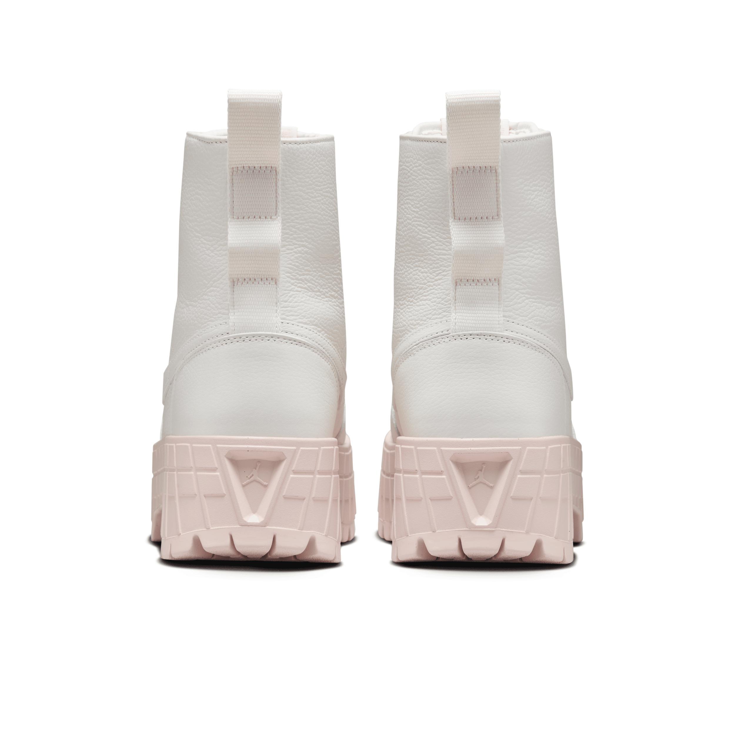 Air Jordan 1 Brooklyn Women's Boots Product Image