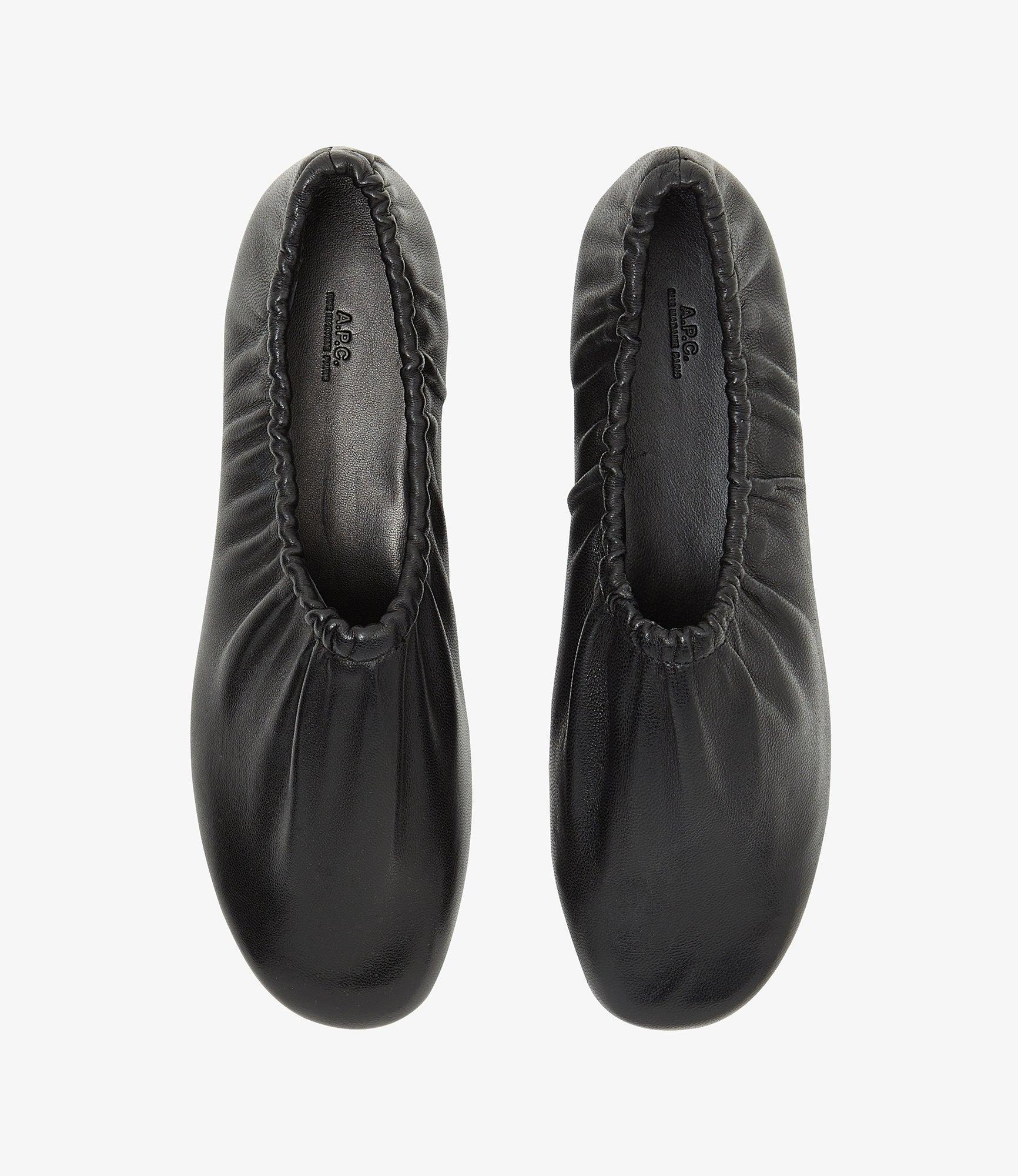 Swan slip-ons Product Image