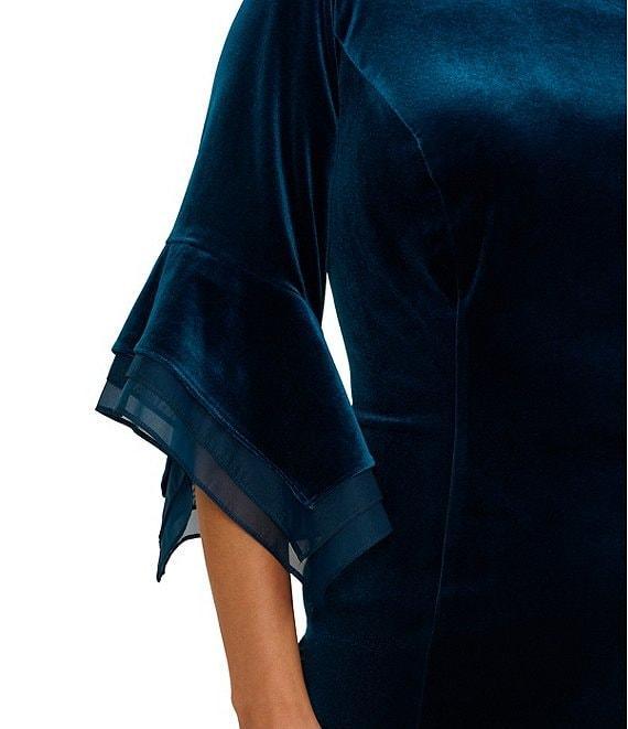 Adrianna Papell Plus Size Stretch Velvet Boat Neck 3/4 Tiered Bell Sleeve Sheath Dress Product Image