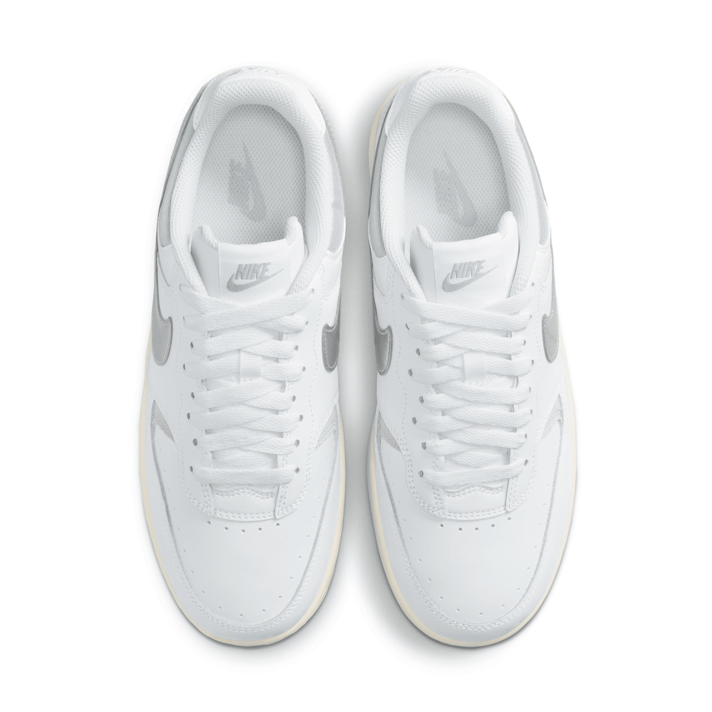 Nike Women's Gamma Force Shoes Product Image