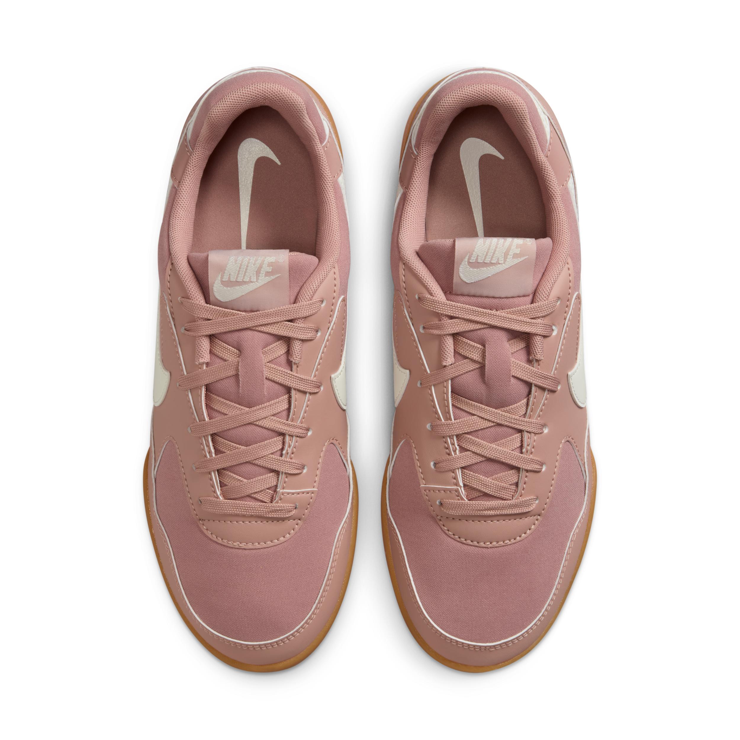 Nike Women's Terra Manta Shoes Product Image