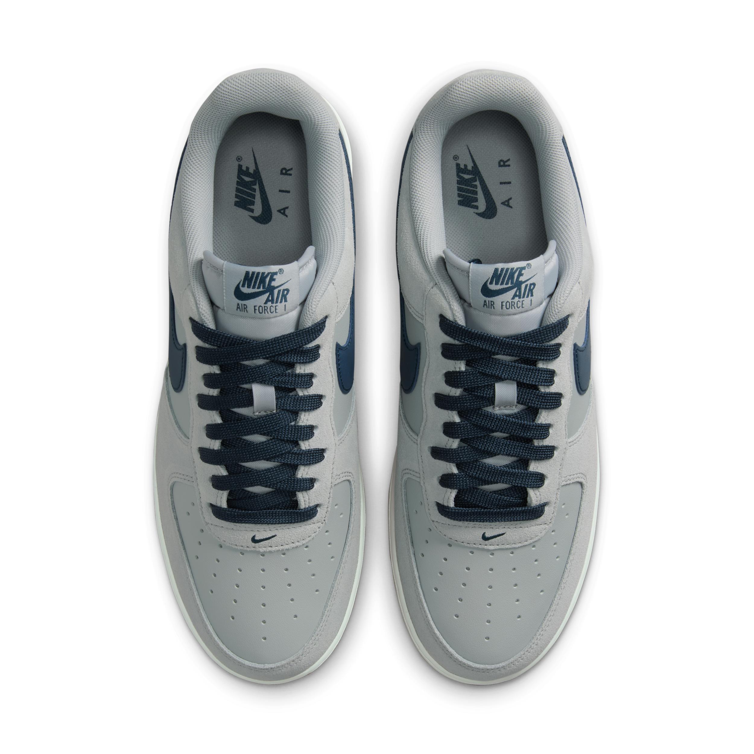 Nike Men's Air Force 1 '07 LV8 Shoes Product Image