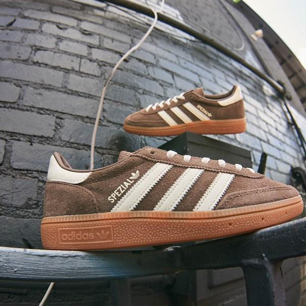 Womens adidas Handball Spezial Athletic Shoe - Earth Strata / Off White / Gum Product Image