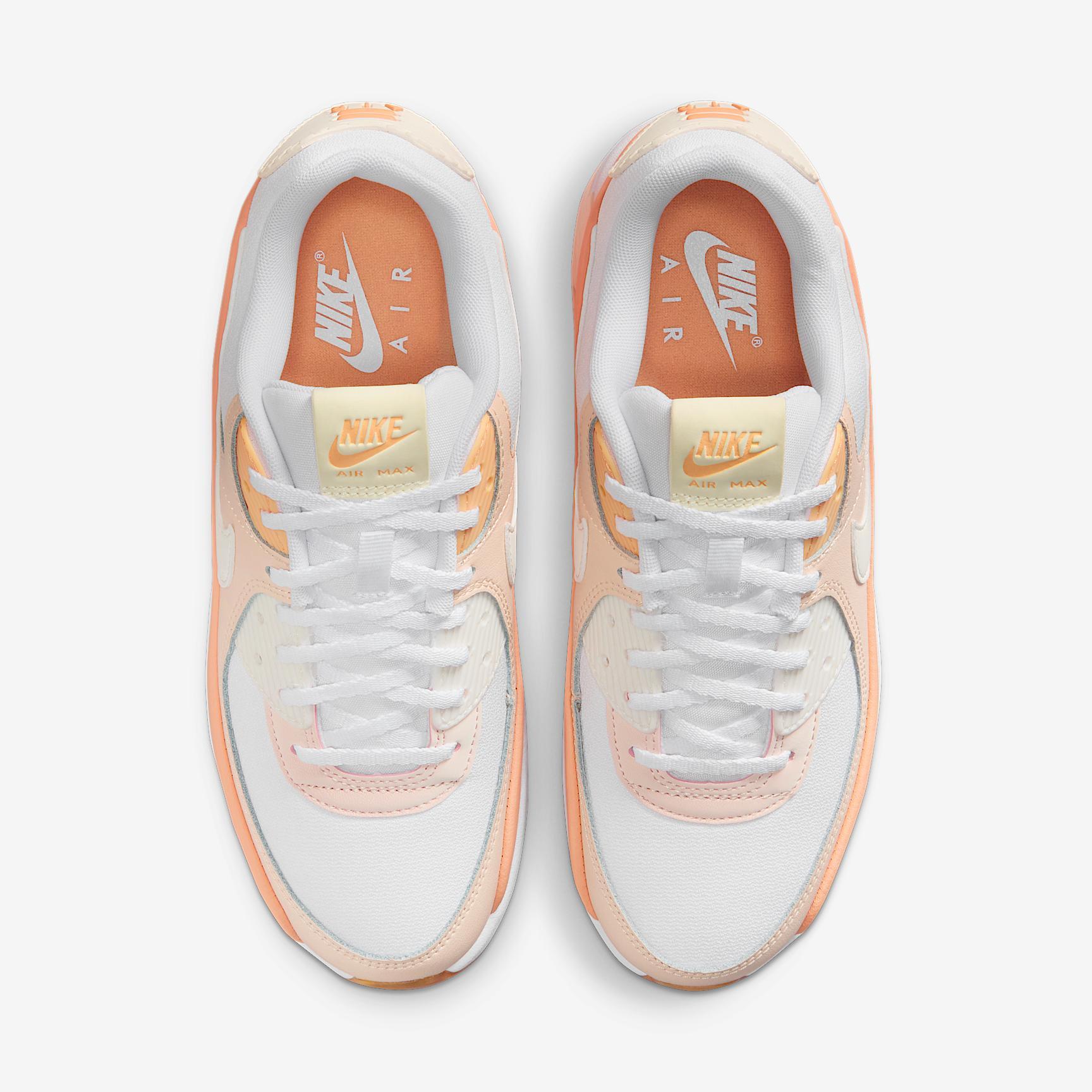 Nike Air Max 90 LV8 Women's Shoes Product Image