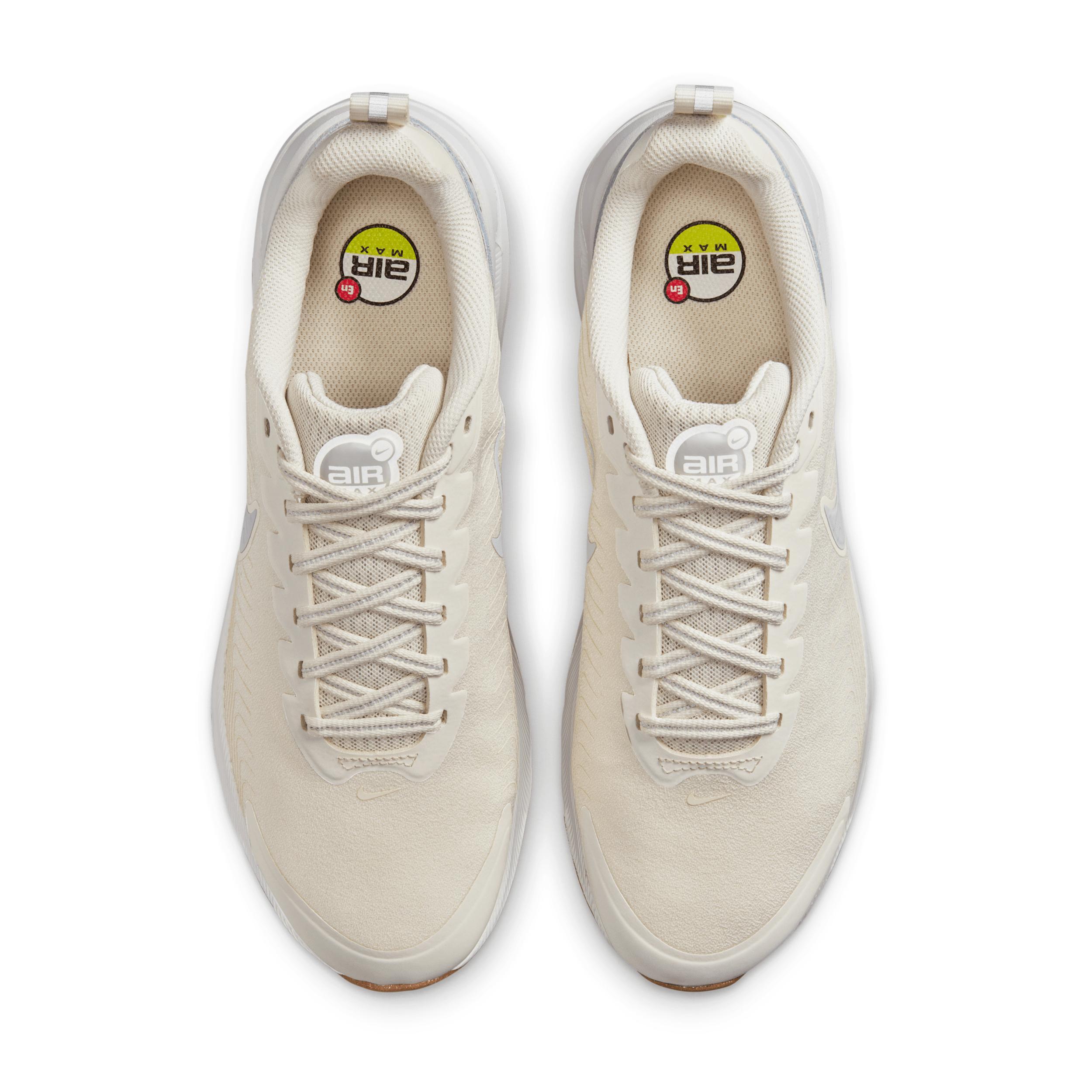 Nike Men's Air Max Nuaxis Premium Shoes Product Image