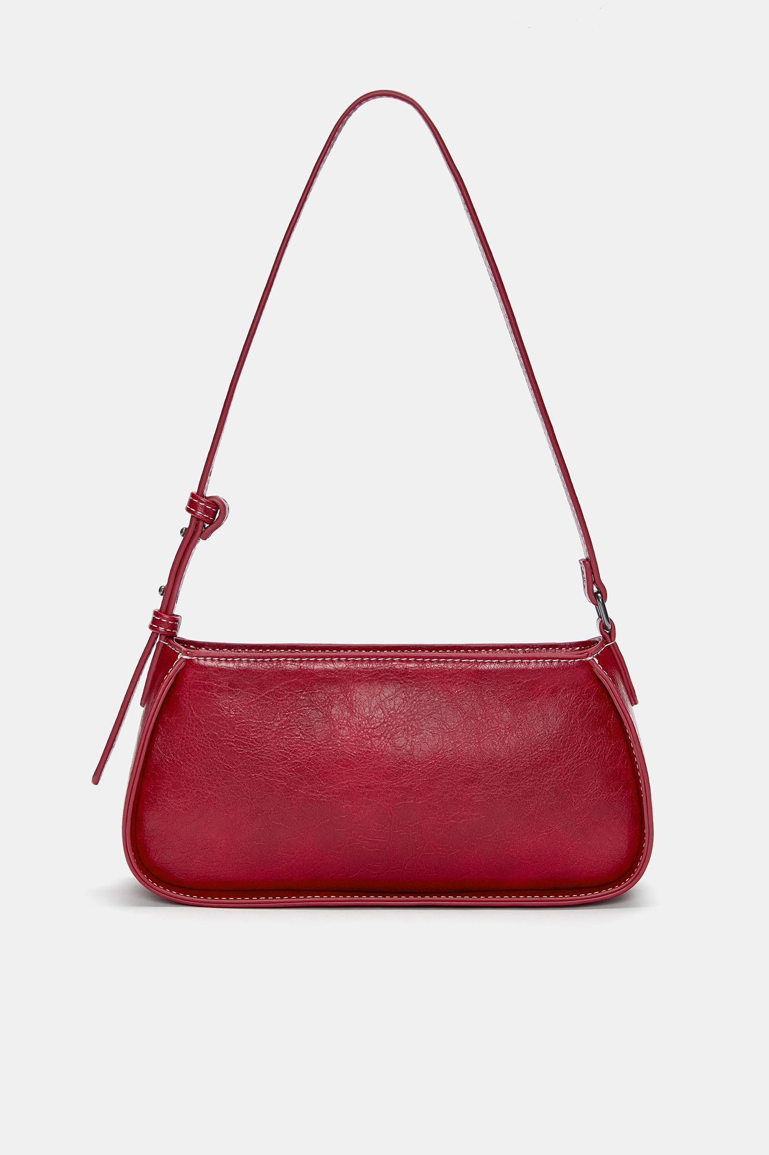Shoulder bag with seams Product Image
