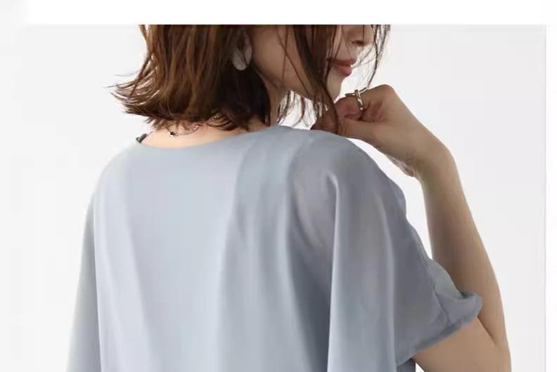 Short-Sleeve Plain Blouse Product Image