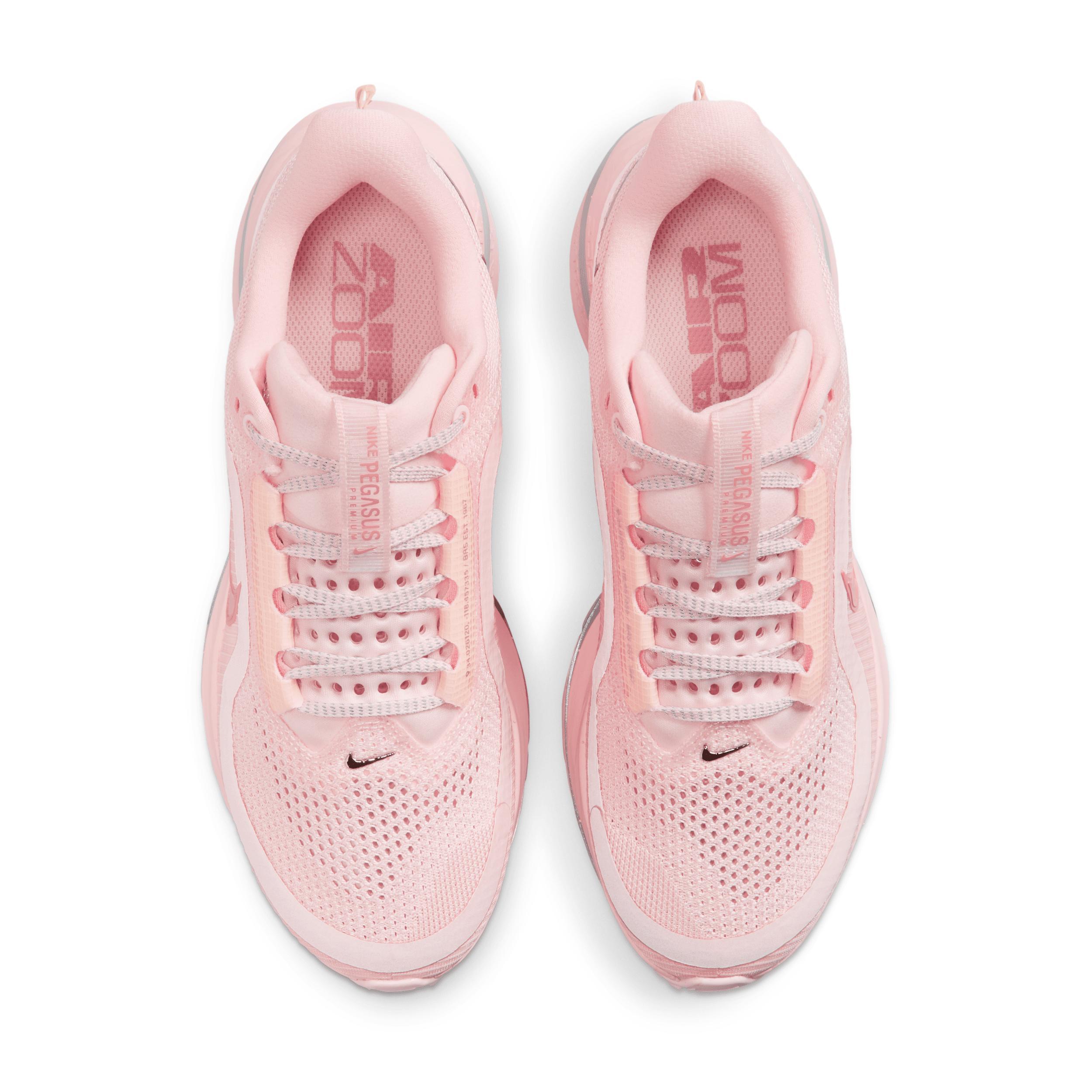Nike Women's Pegasus Premium Road Running Shoes Product Image