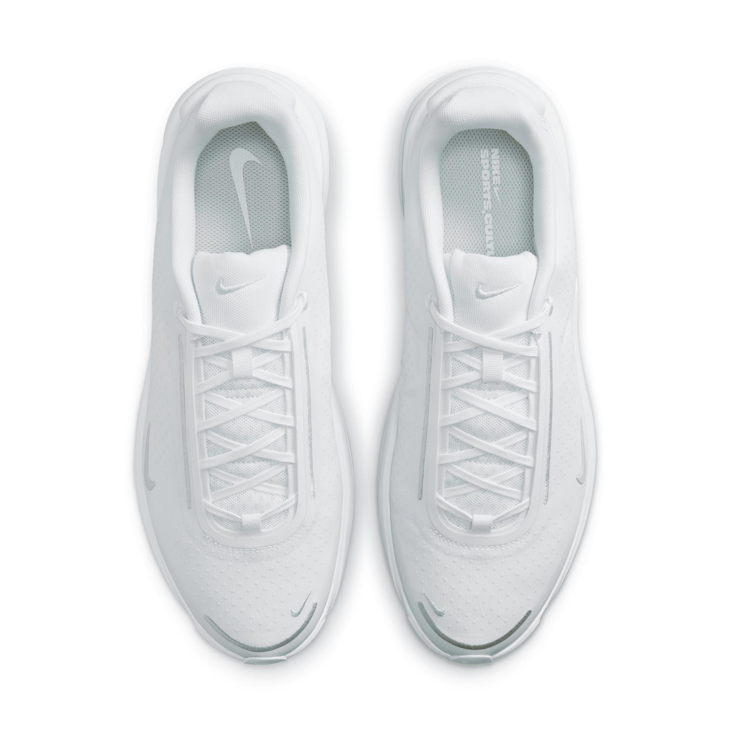 Nike Men's Air Zoom Upturn SC Shoes Product Image