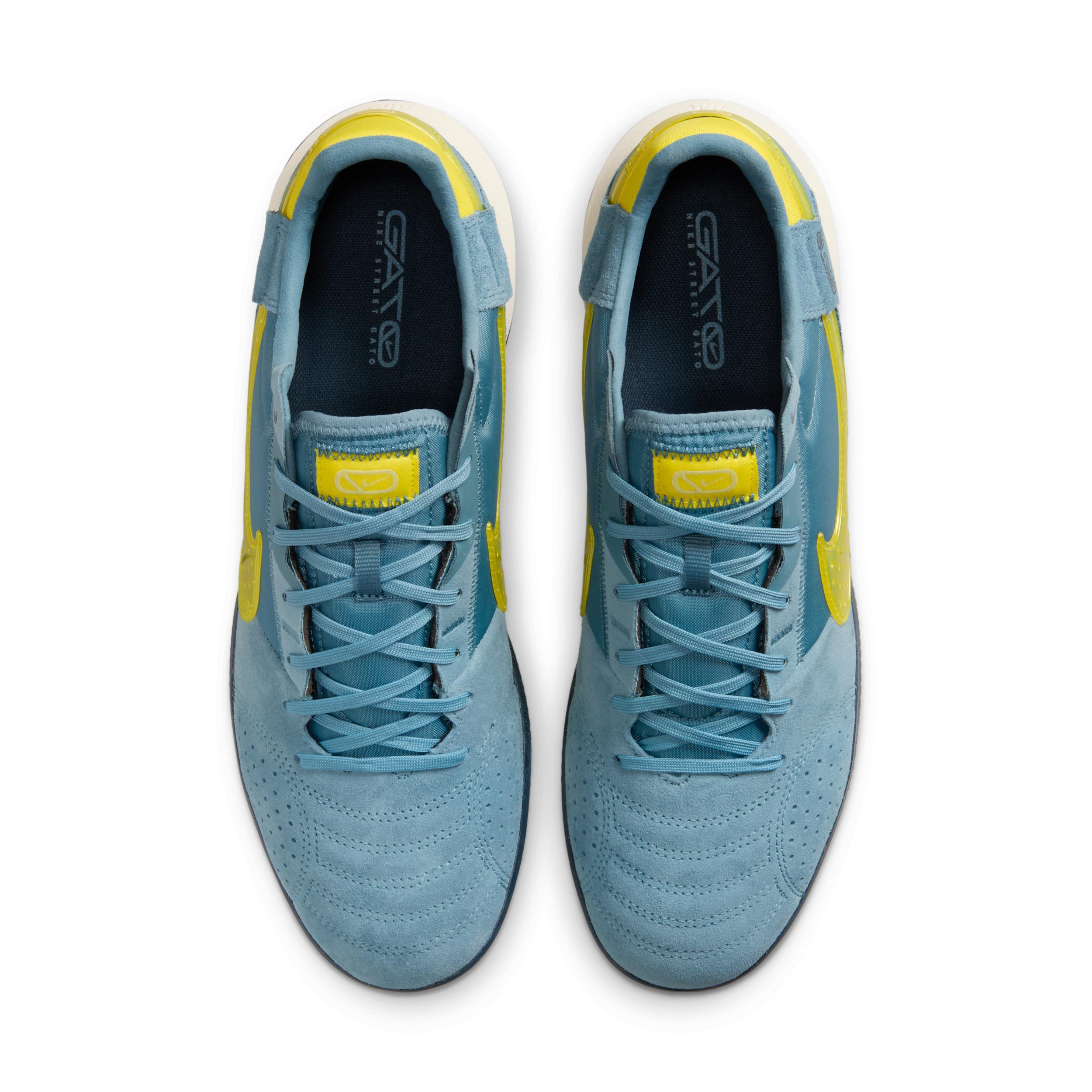 Nike Streetgato Low-Top Soccer Shoes Product Image