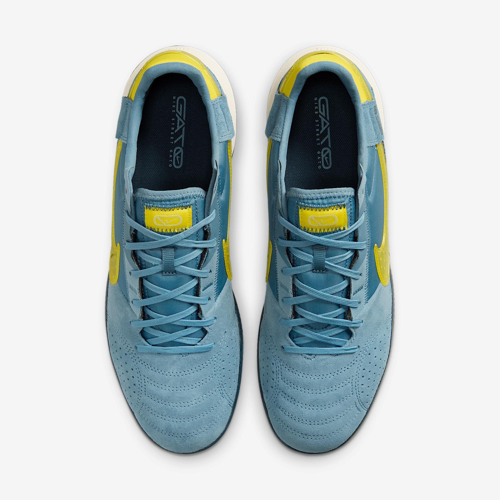 Nike Streetgato Low-Top Soccer Shoes Product Image