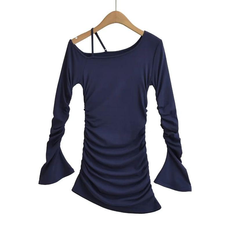 Long Sleeve Cold Shoulder Plain Ruched Top Product Image