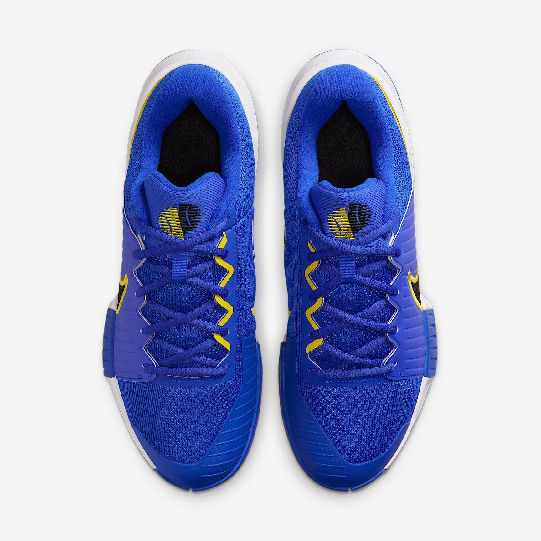 Nike Men's GP Challenge Pro Hard Court Tennis Shoes Product Image