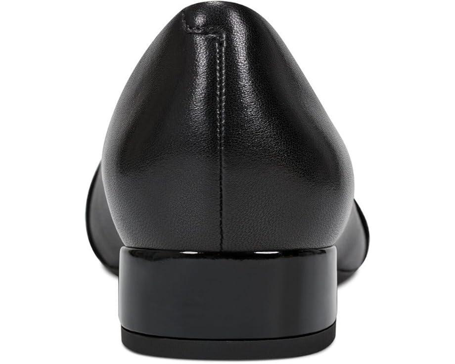Women's Easy Spirit Casta Product Image