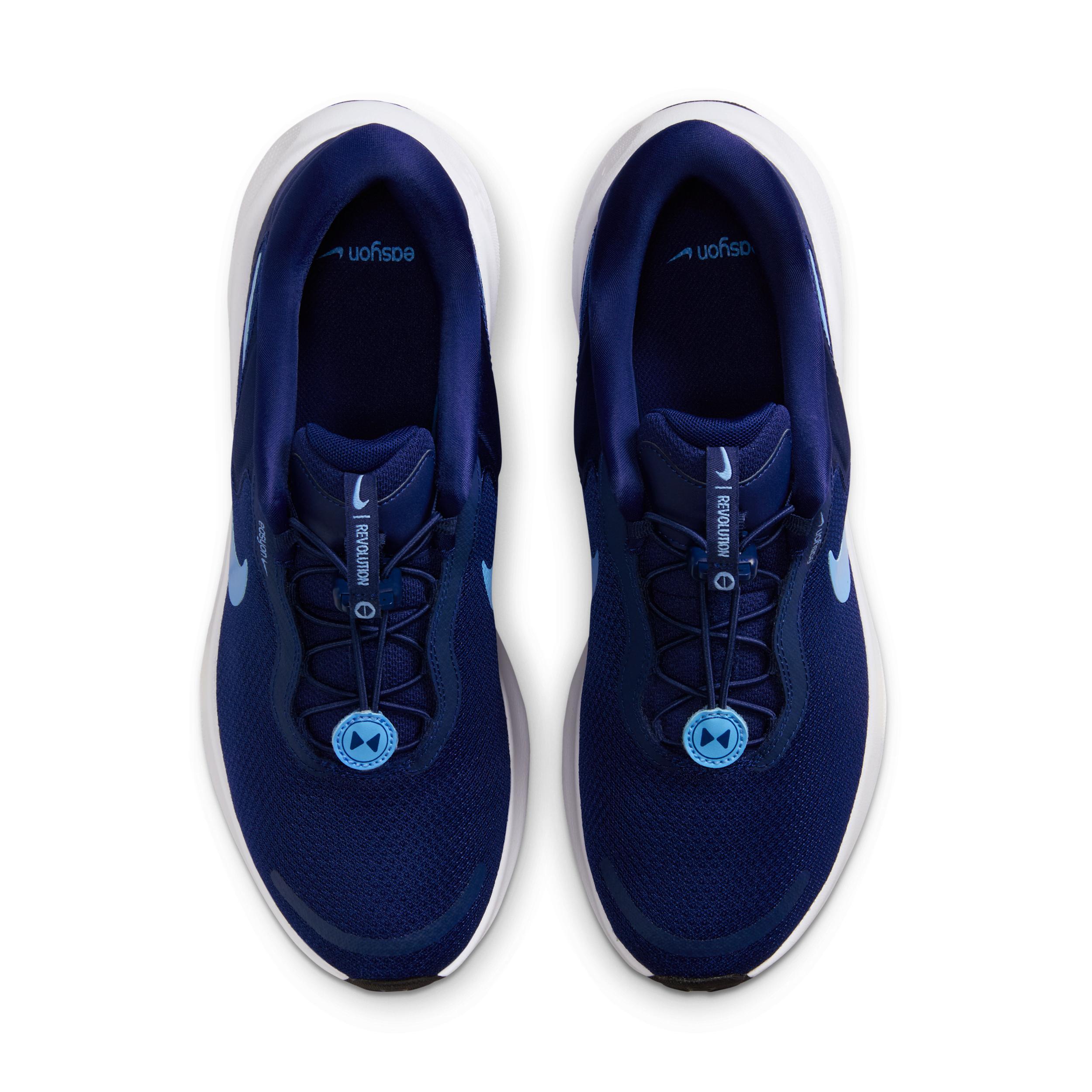 Nike Men's Revolution 7 EasyOn Road Running Shoes Product Image