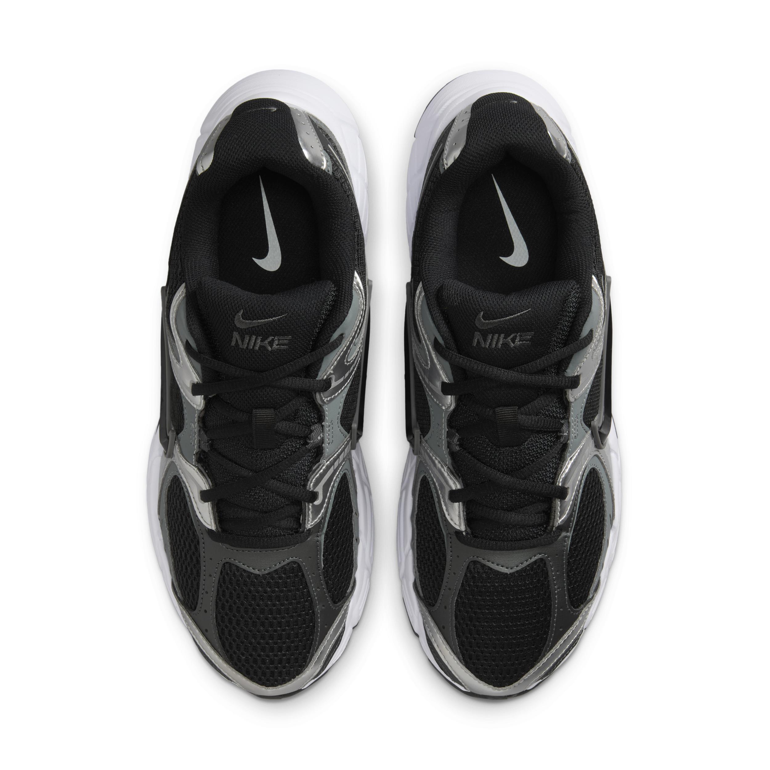 Nike V5 RNR Men's Shoes Product Image