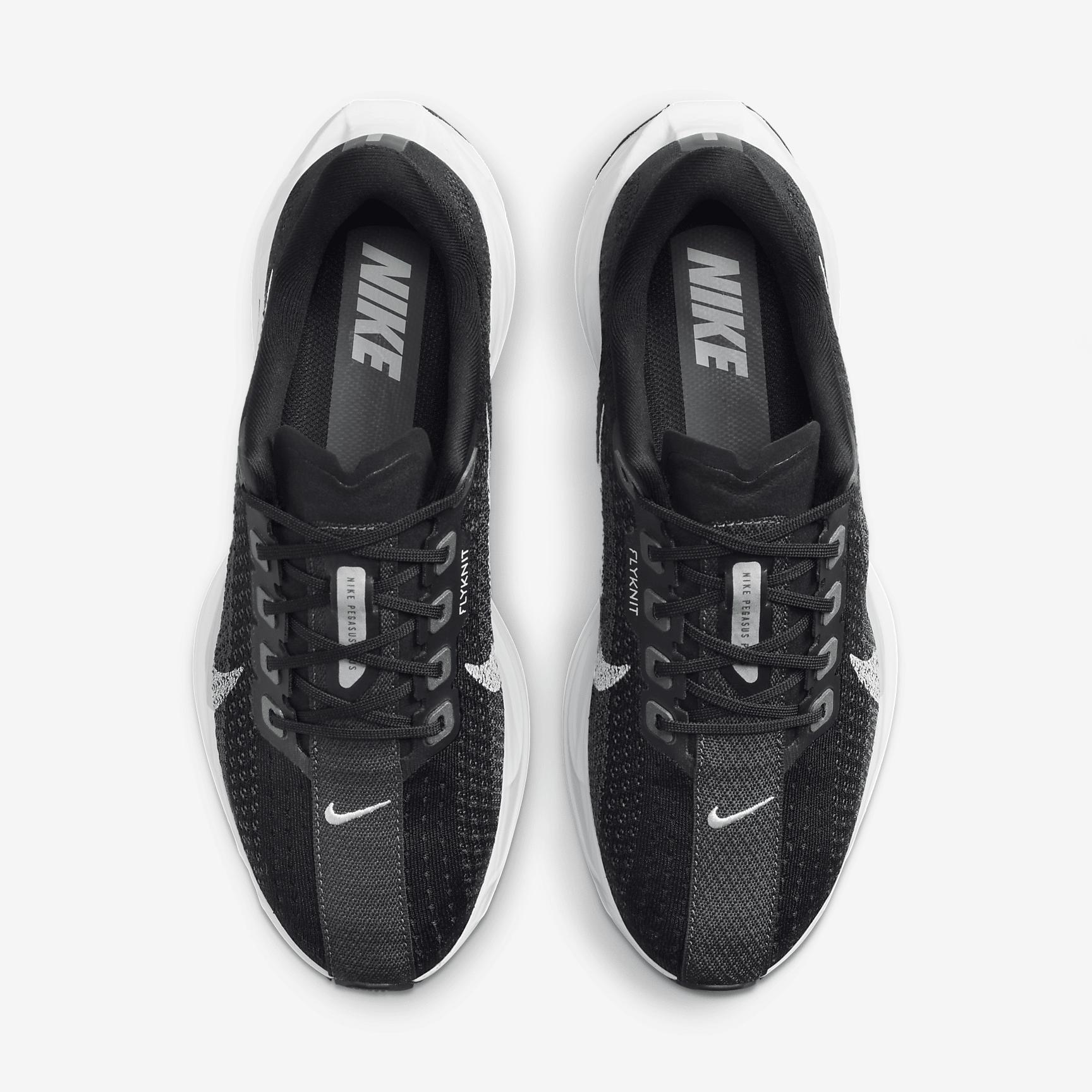 Nike Women's Pegasus Plus Road Running Shoes Product Image