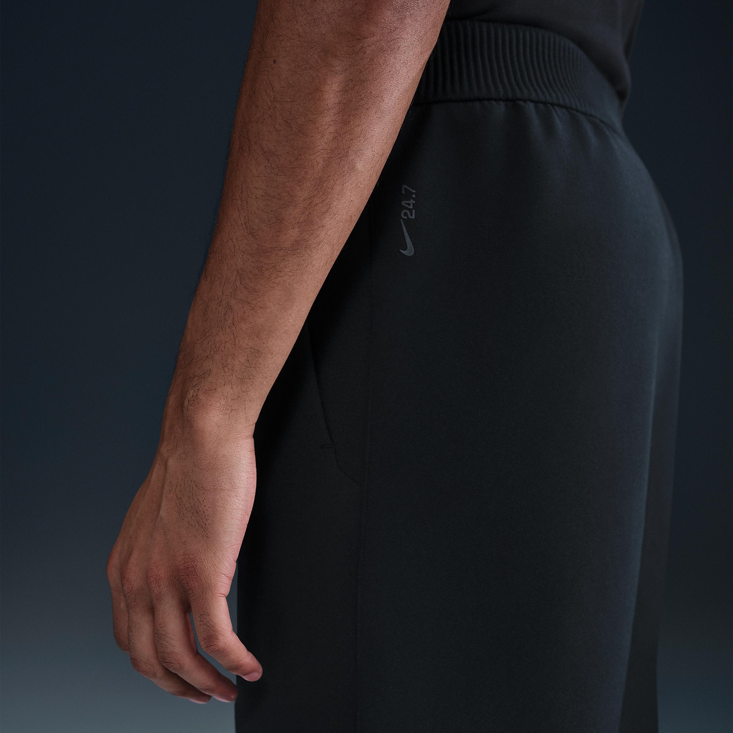 Nike Men's 24.7 ImpossiblySoft Dri-FIT Pants Product Image