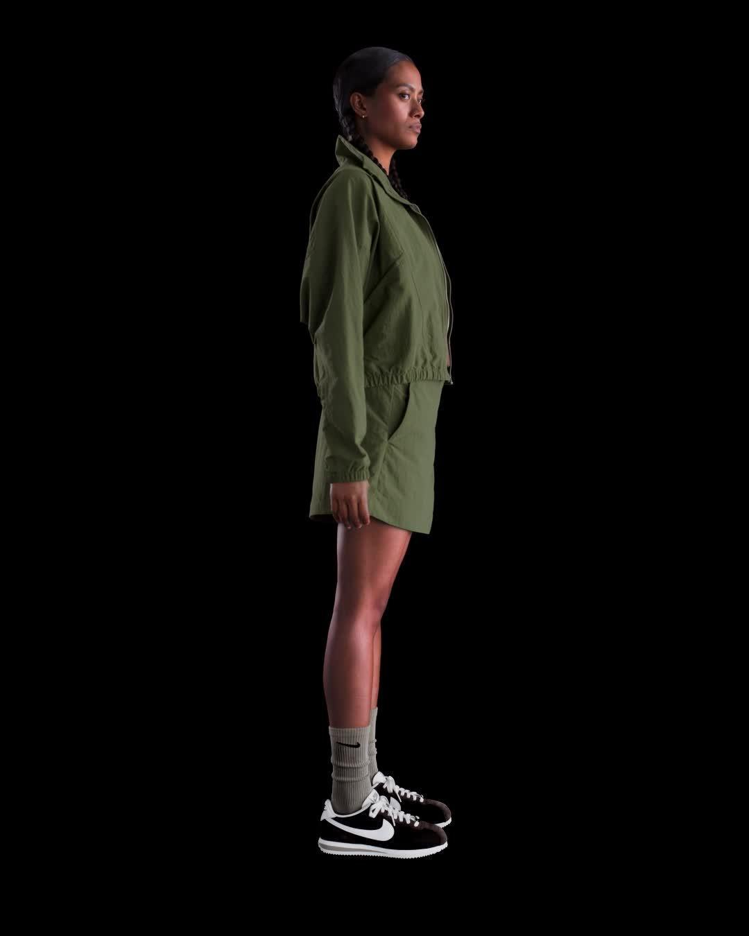 Women's Nike Sportswear Essential Woven Skort Product Image