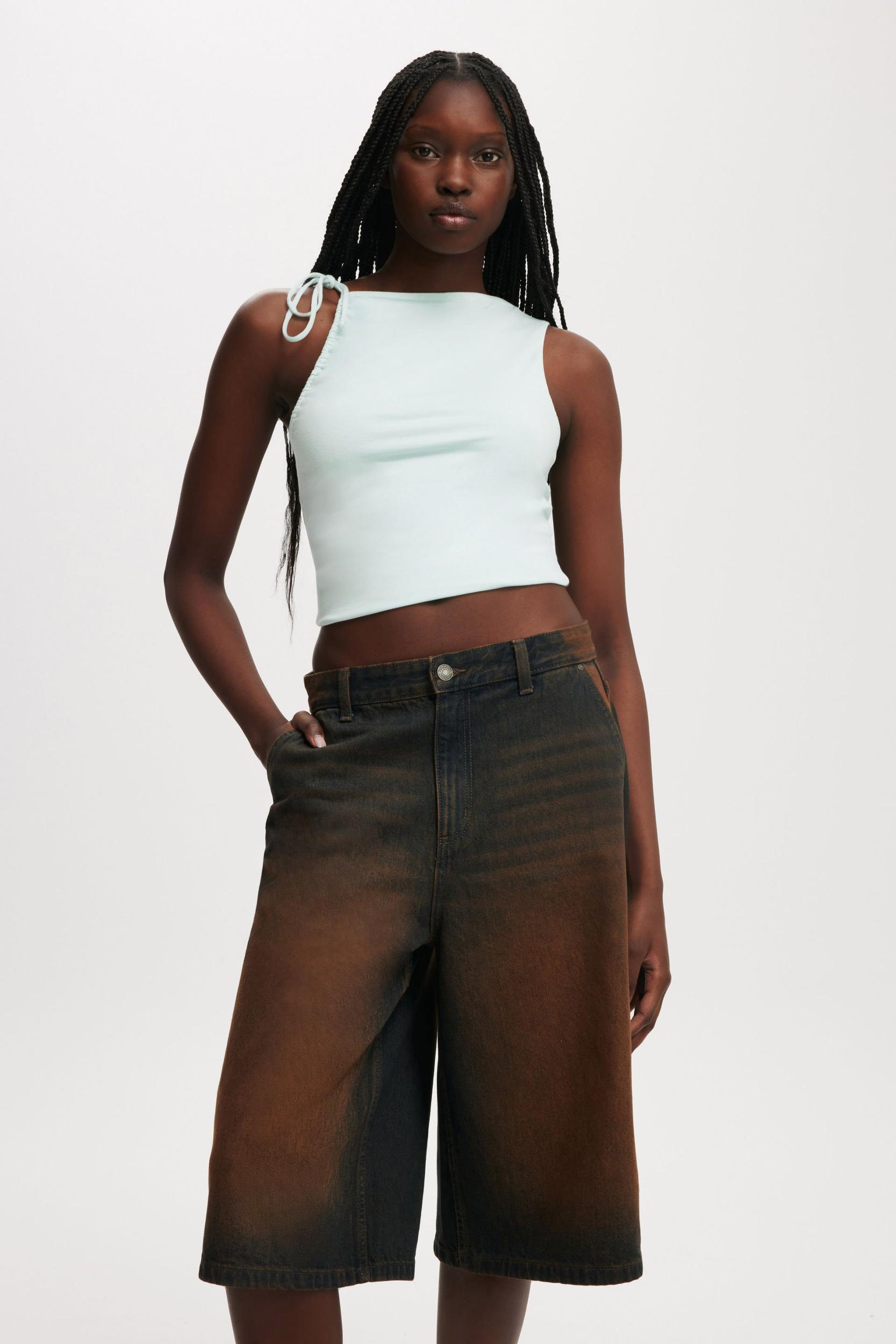 Cotton On Women - 91 Baggy Denim Jort - Carpenter y2k washed brown Product Image