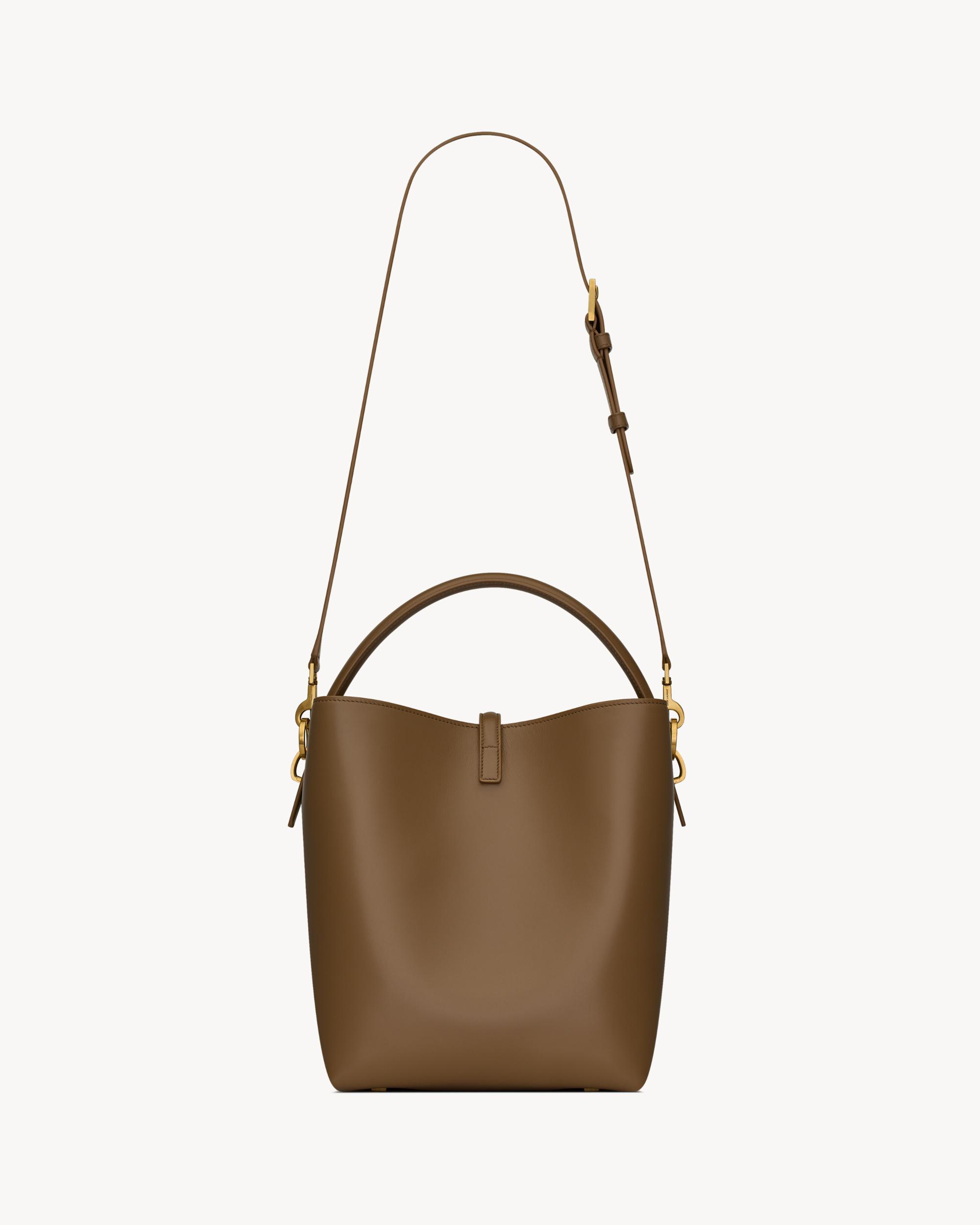 Le 37 in shiny leather Product Image