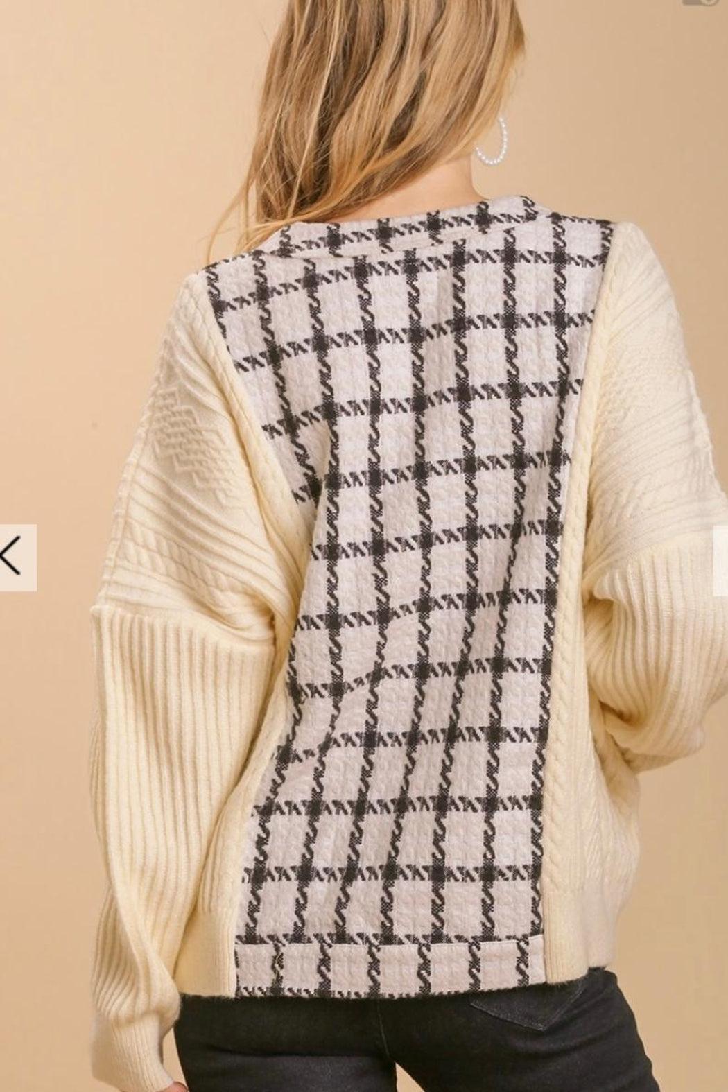 Sweater, Checkered Product Image
