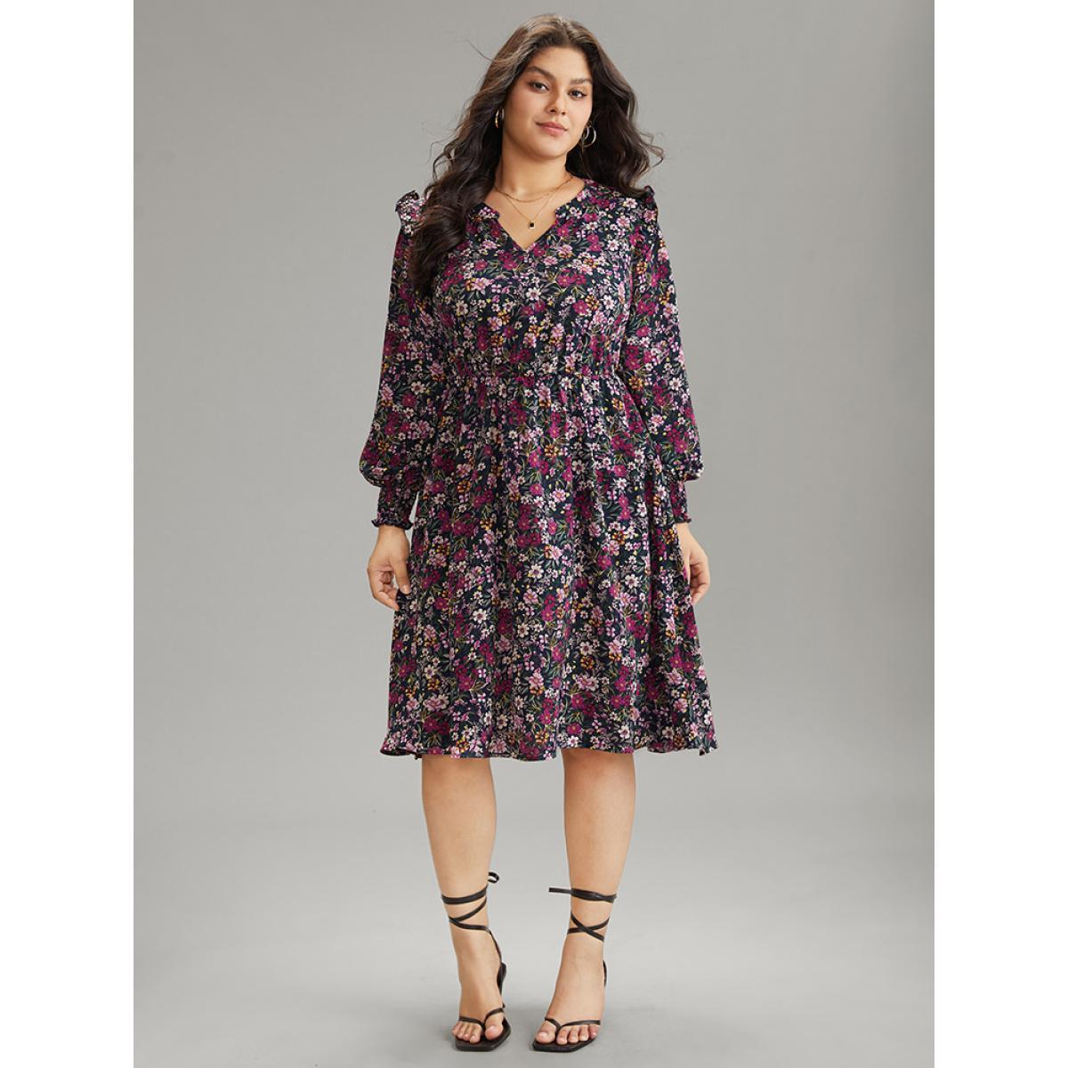 Plus Size Ditsy Floral Notched Pocket Shirred Cuffs Dress DarkBlue Women Elegant Printed Notched collar Long Sleeve Curvy Midi Dress BloomChic 14-16/1X Product Image