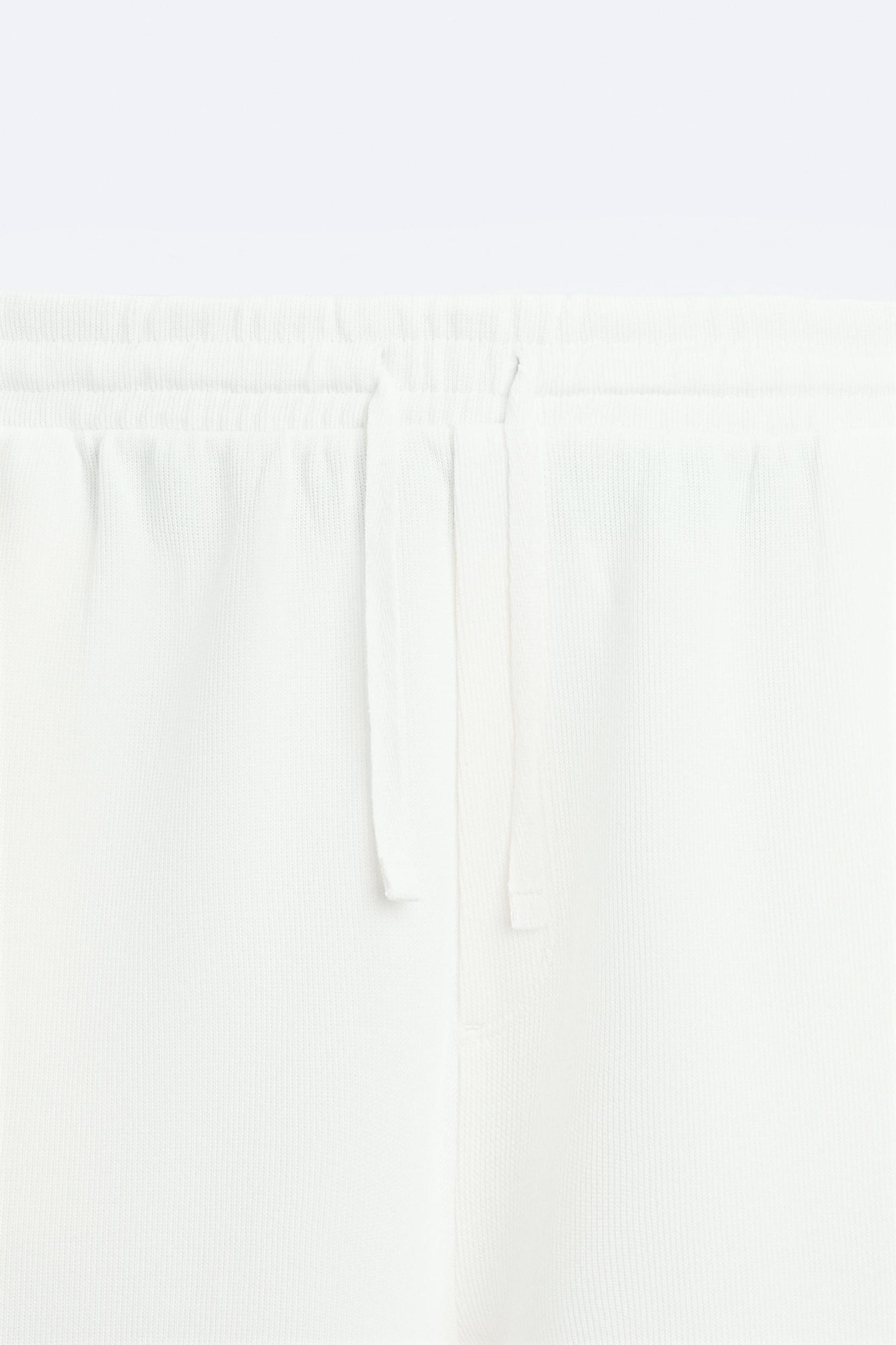 SOFT RIB SHORTS Product Image