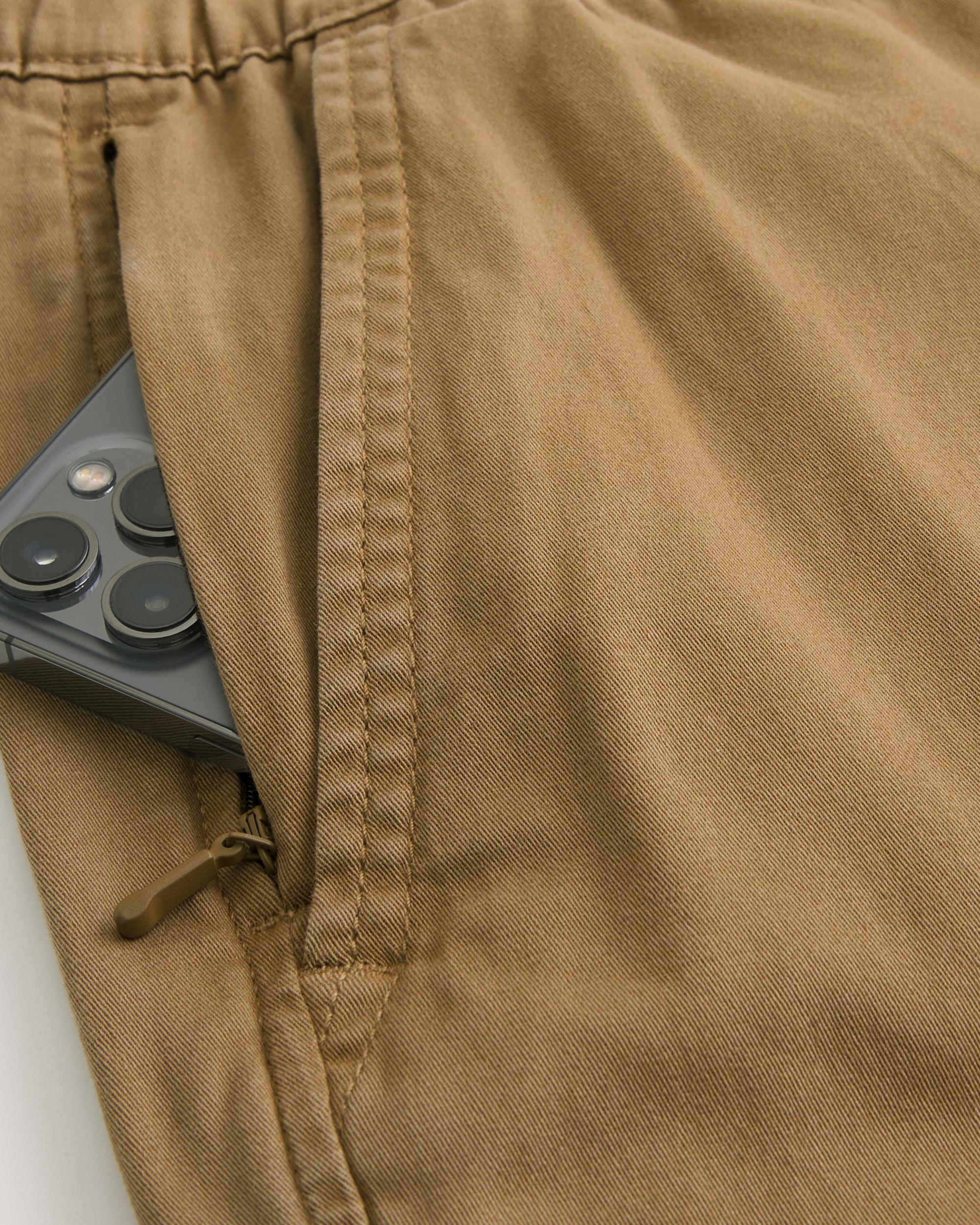 Relaxed Cargo Joggers Product Image