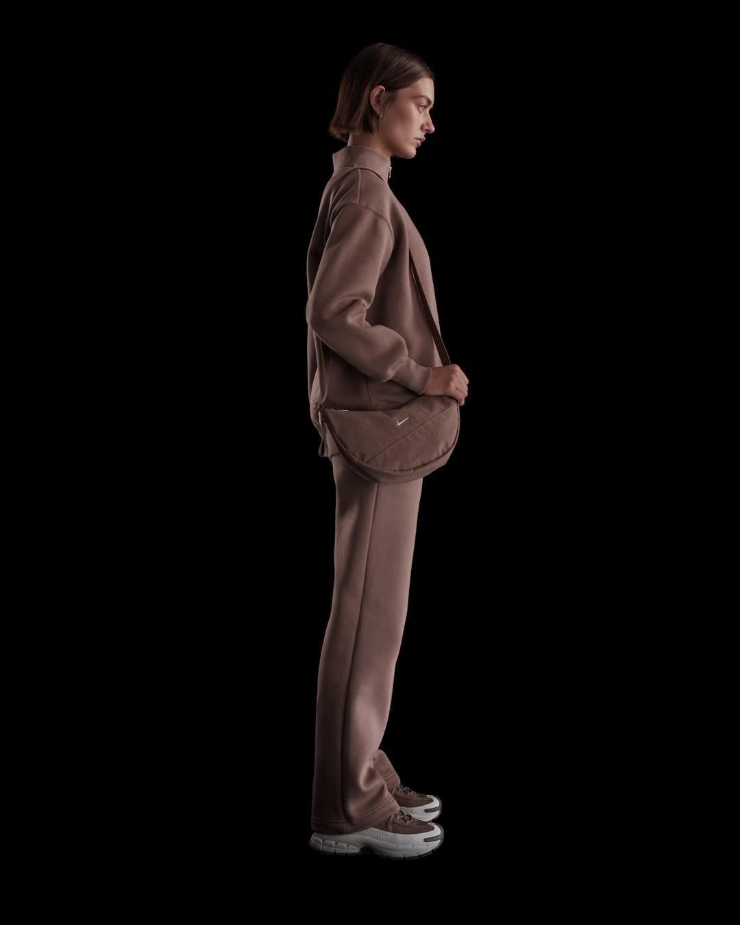 Nike Sportswear Phoenix Fleece Women's Oversized 1/4-Zip Long Sweatshirt Product Image