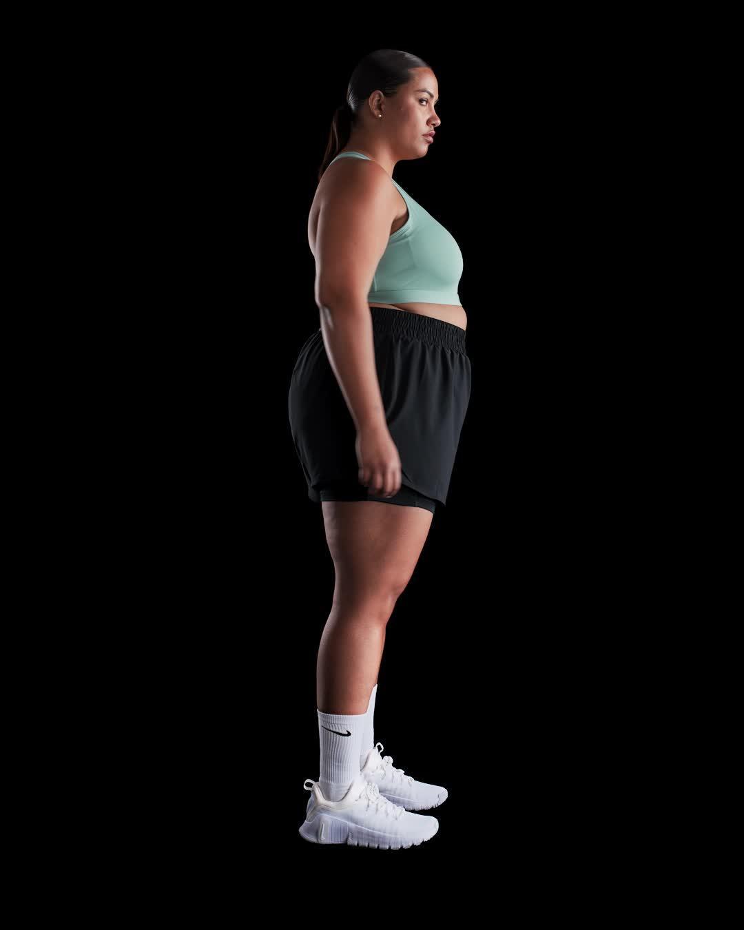Nike Women's Swoosh Medium Support Padded Sports Bra (Plus Size) Product Image