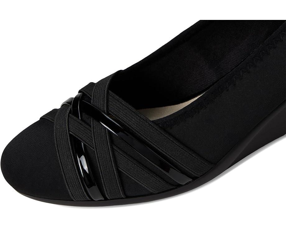 Women's Cliffs by White Mountain Bowie Product Image