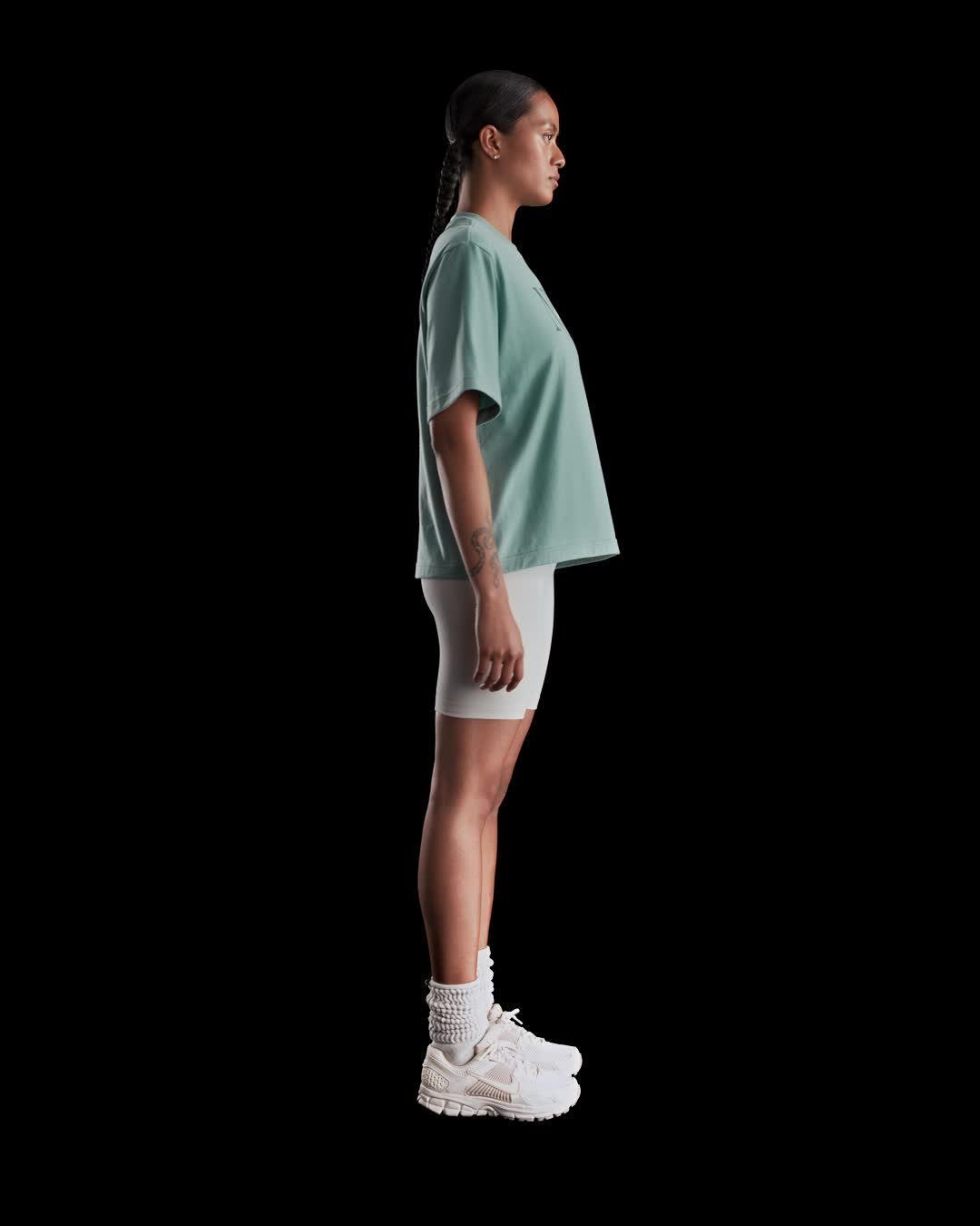 Nike Sportswear Essential Women's Boxy Graphic T-Shirt Product Image